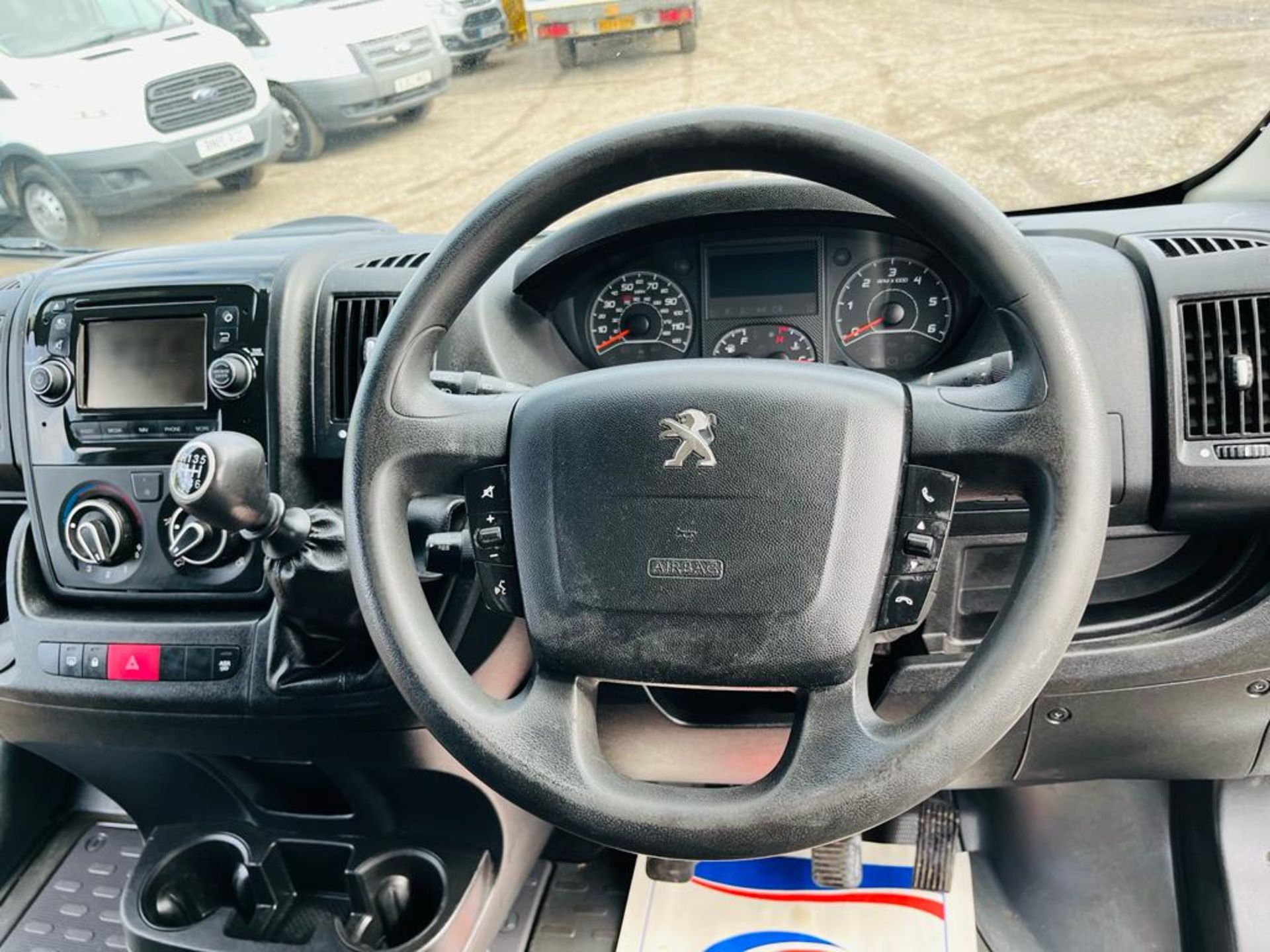 ** ON SALE ** Peugeot Boxer 2.0 Blue HDI Professional 335 L3 H2 2018 '18 Reg' Sat Nav - A/C - Image 15 of 22