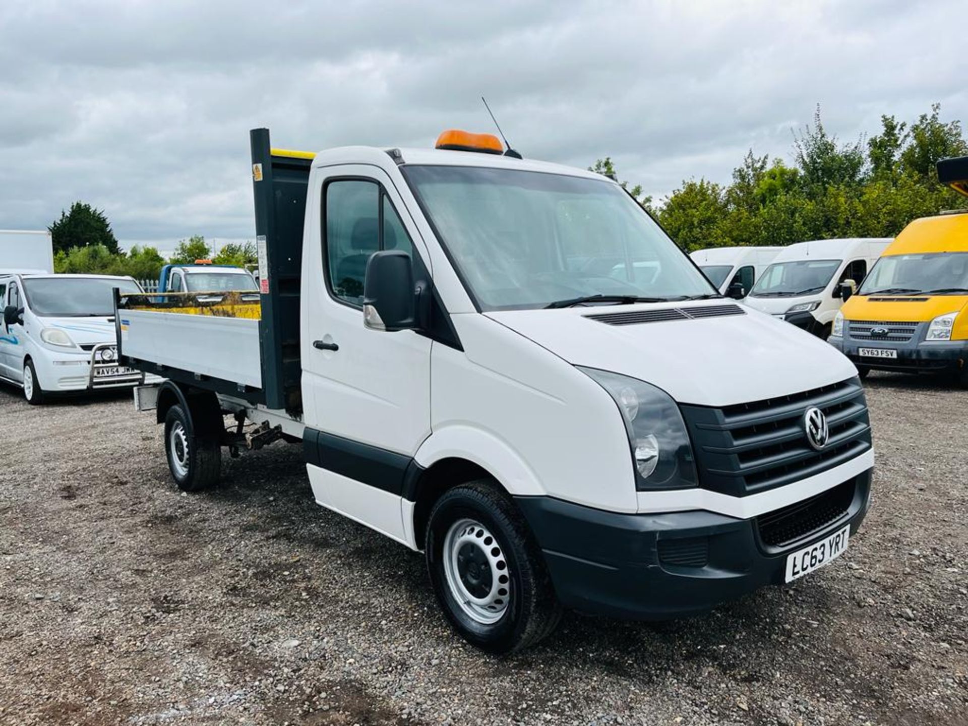 ** ON SALE ** Volkswagen Crafter 2.0 TDI Startline 136 Alloy Tipper L2 2014 '63 Reg'