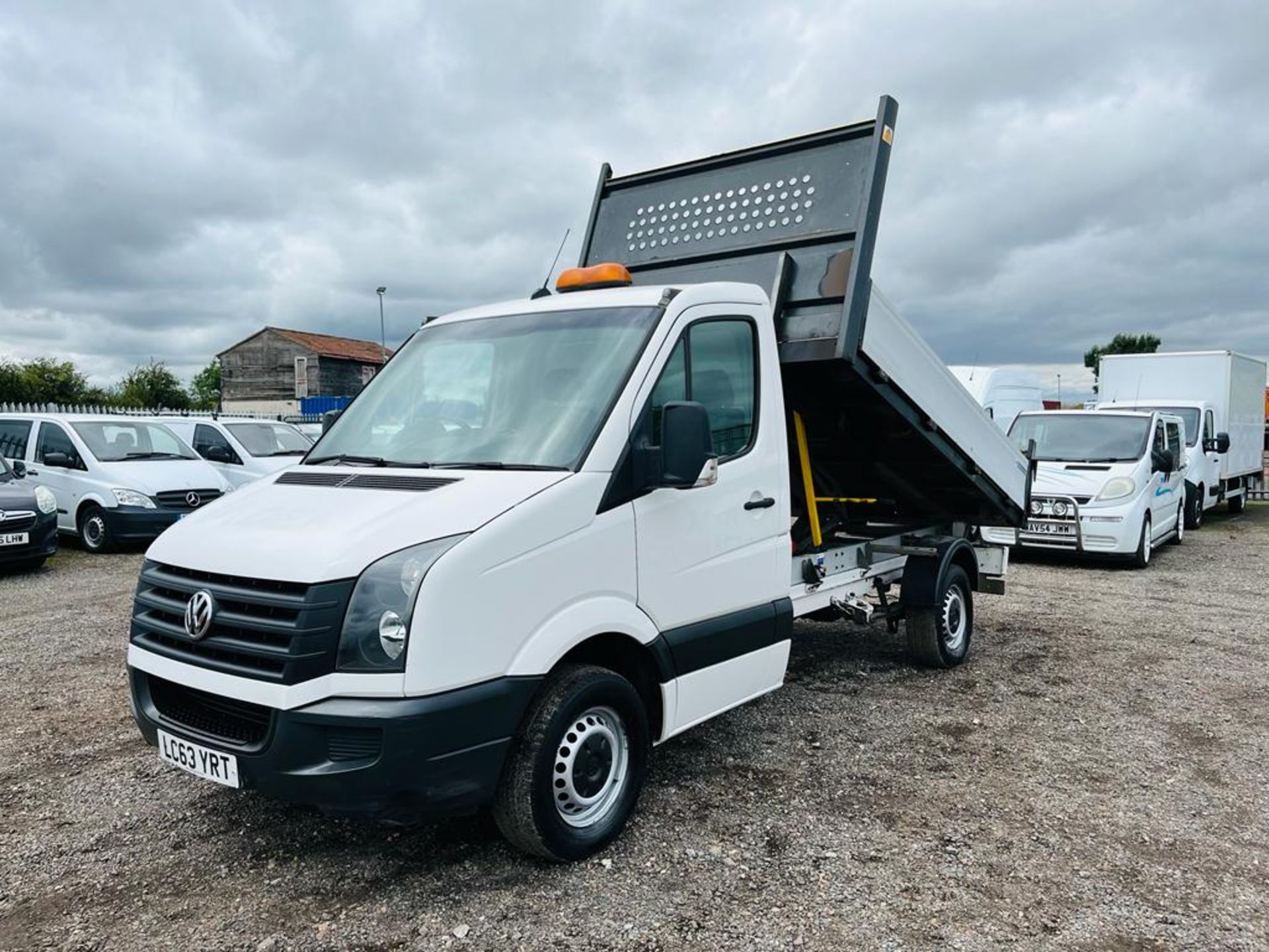 ** ON SALE ** Volkswagen Crafter 2.0 TDI Startline 136 Alloy Tipper L2 2014 '63 Reg' - Image 6 of 29