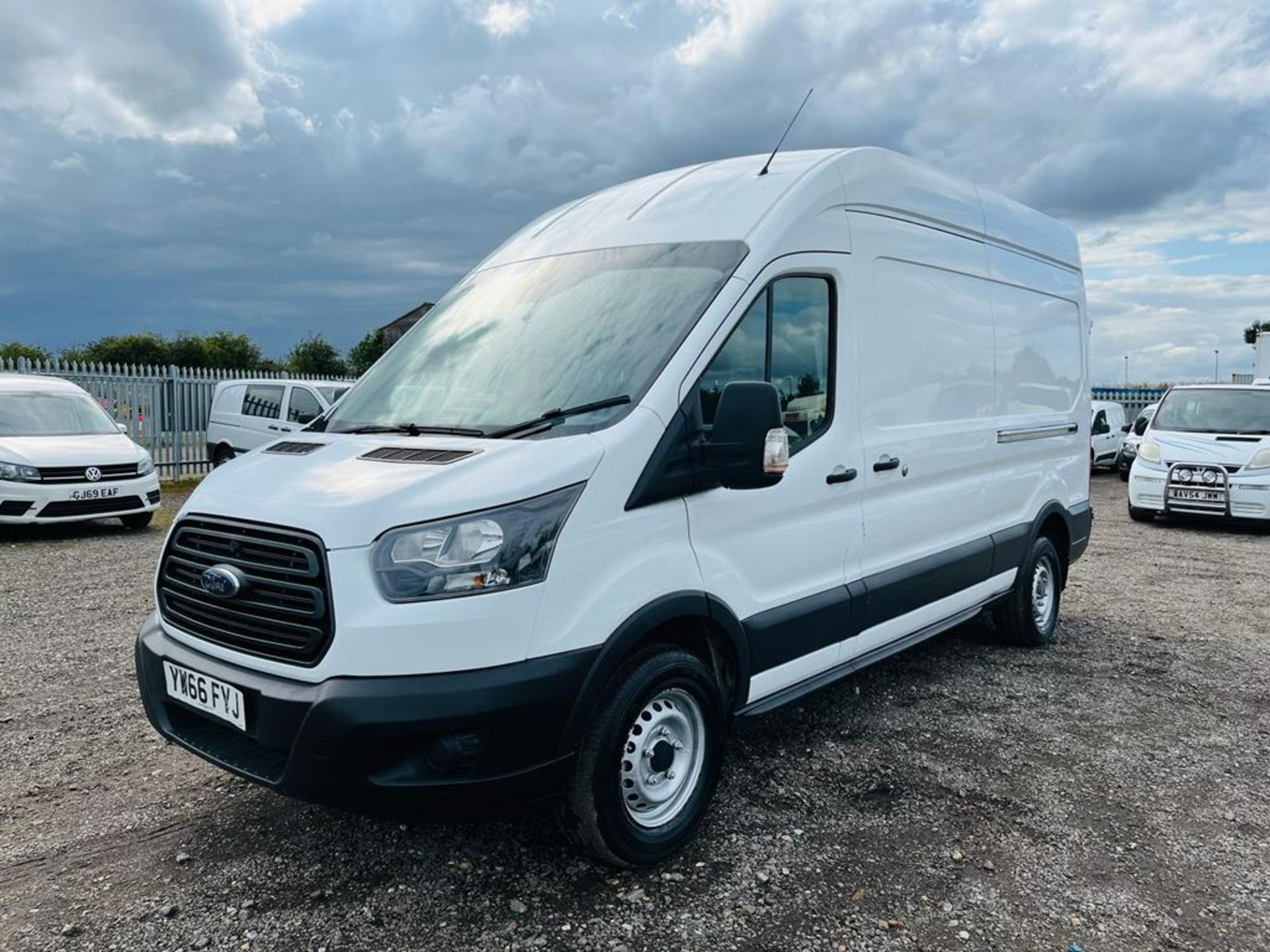 ** ON SALE ** Ford transit 2.0 TDCI EcoBlue L3 H3 130 2017 '66 Reg' ULEZ Compliant - Panel Van - Image 3 of 25