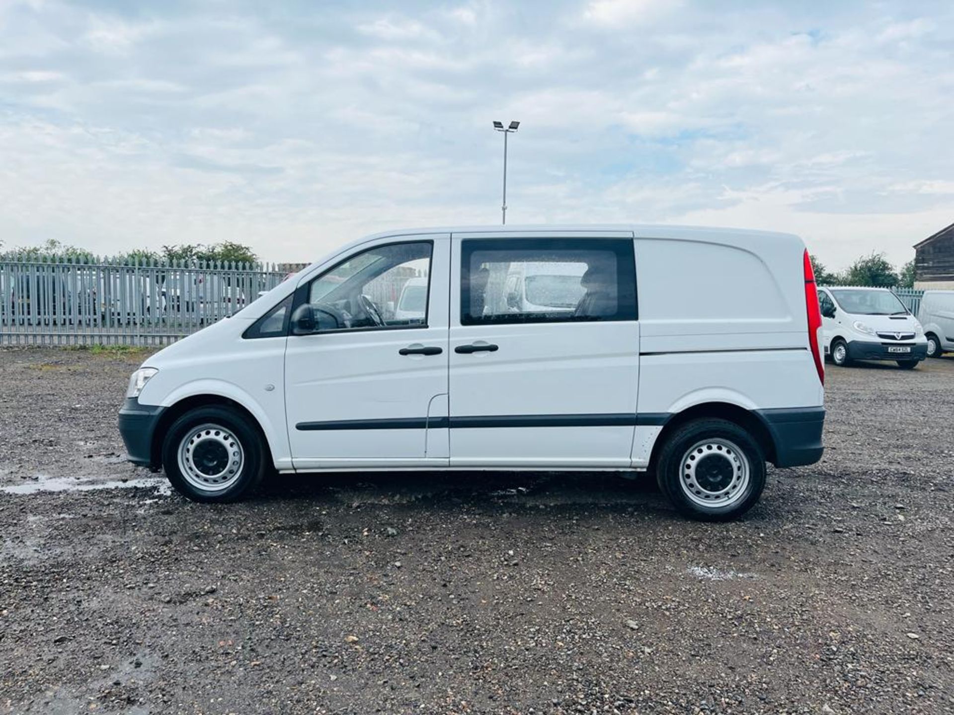 ** ON SALE ** Mercedes Benz Vito 2.1 116 CDI Dualiner 2013 '13 Reg' A/C - 6 Seats - No Vat - Image 4 of 24