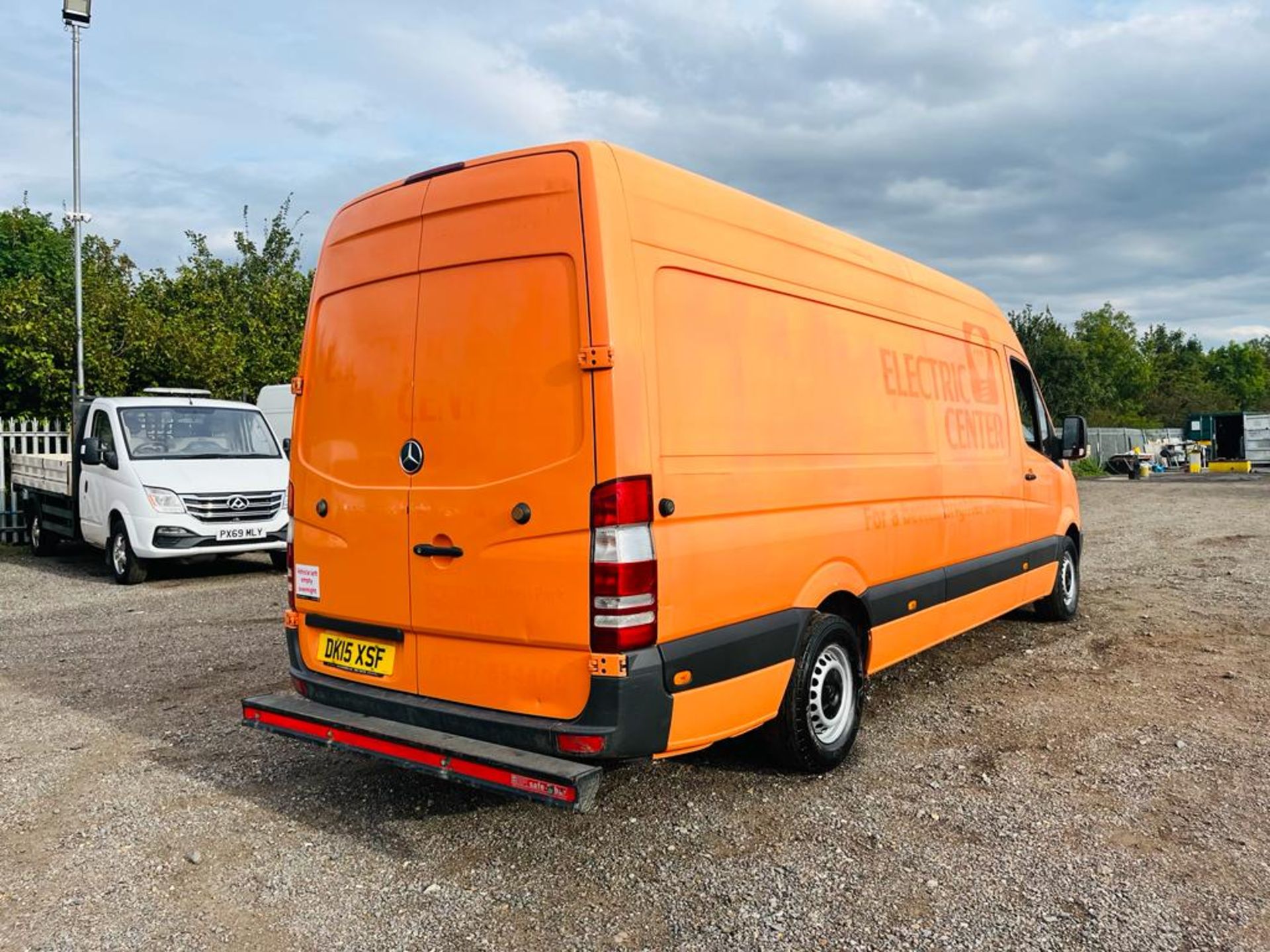 Mercedes Benz Sprinter 2.1 313 CDI 2015 '15 Reg' L3 H3 - Panel Van - Image 13 of 28