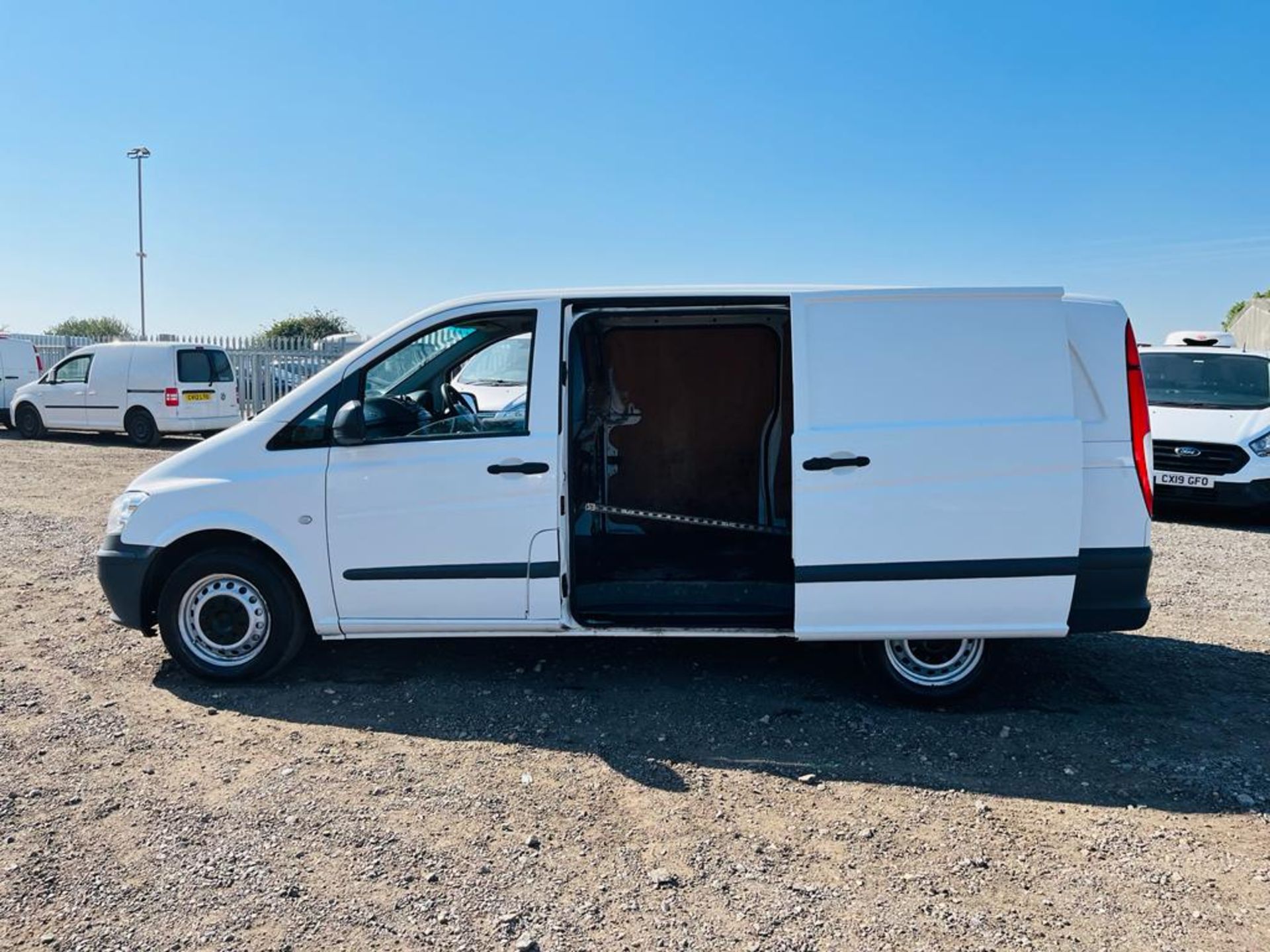 ** ON SALE ** Mercedes Benz Vito 113 2.1 CDI 2014 '63 Reg' - Panel Van - Short Wheel Base - Image 5 of 26