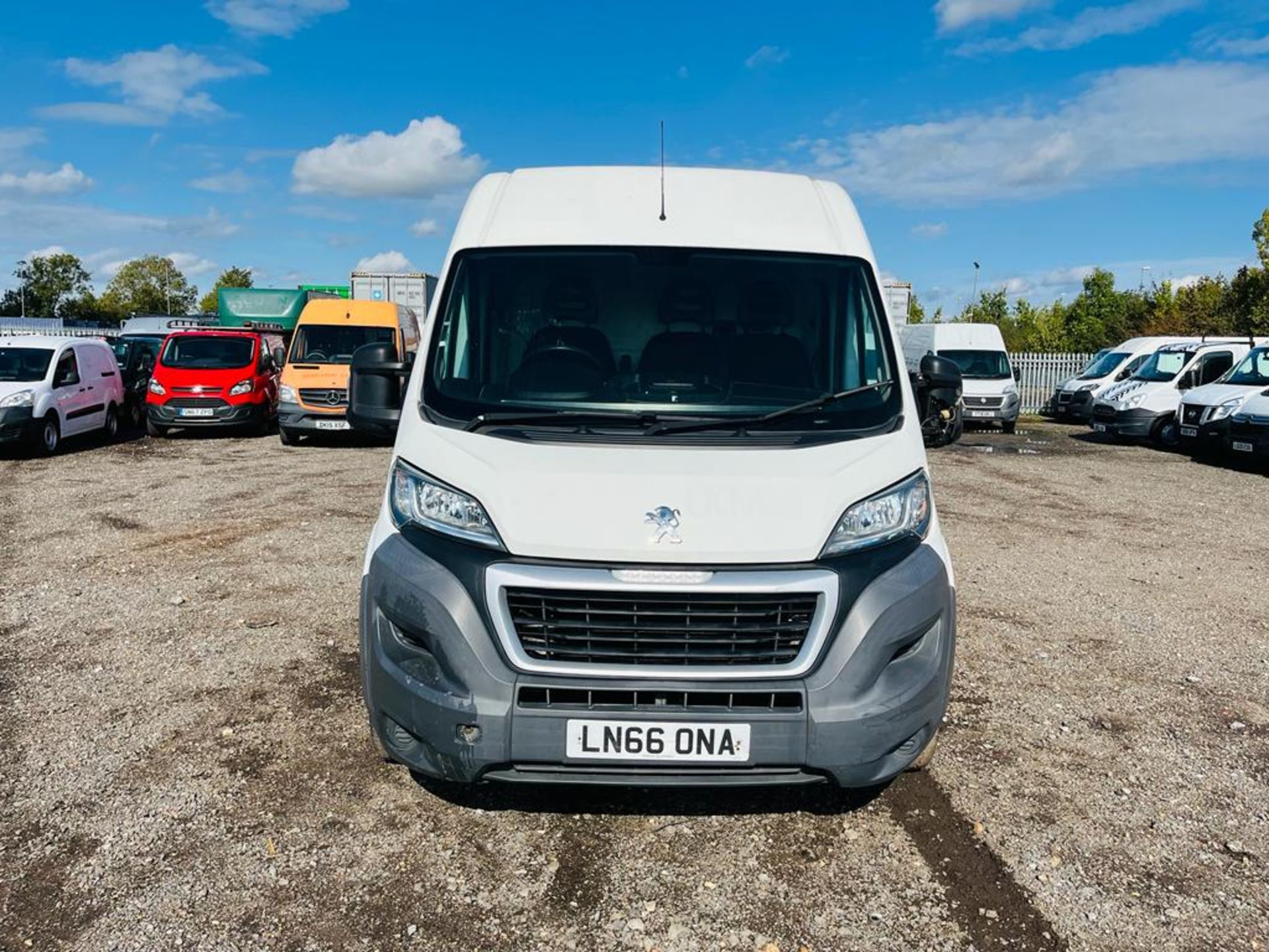 ** ON SALE ** Peugeot Boxer 335 2.0 BlueHDI 130 L3 H2 2016 '66 Reg' Panel van - Sat Nav - A/C - - Image 2 of 25