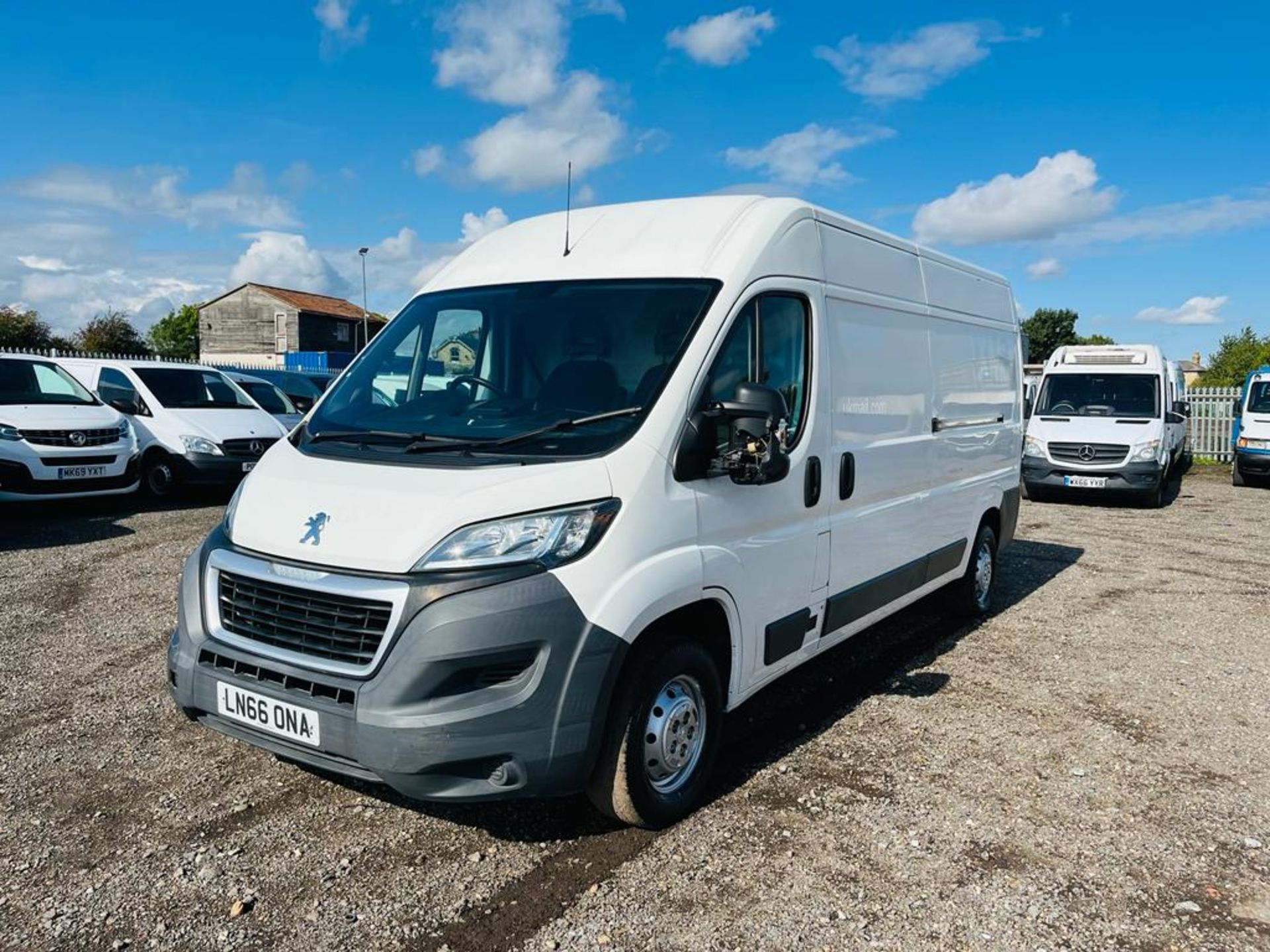 ** ON SALE ** Peugeot Boxer 335 2.0 BlueHDI 130 L3 H2 2016 '66 Reg' Panel van - Sat Nav - A/C - - Image 3 of 25