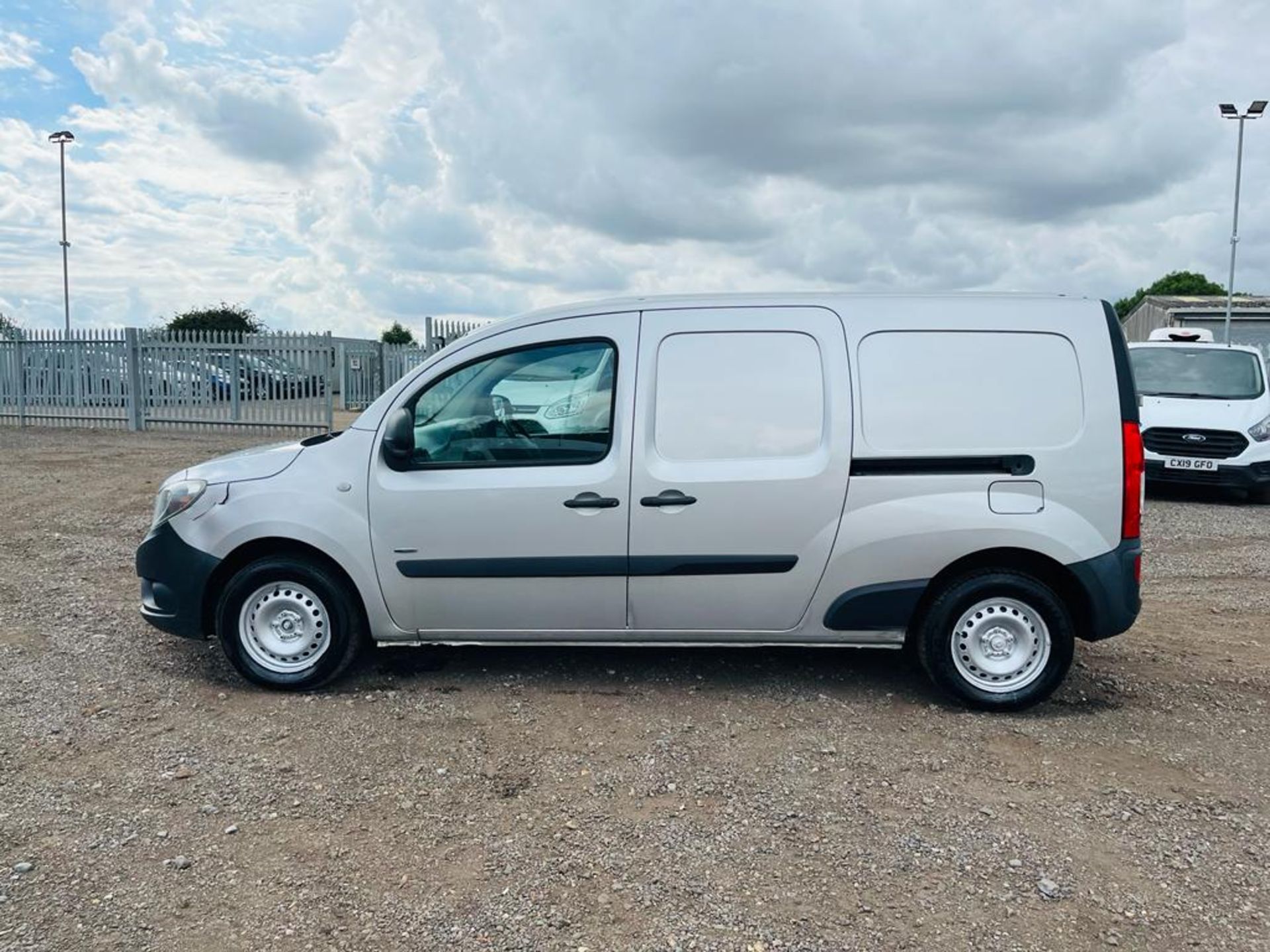 ** ON SALE ** Mercedes Benz Citan 1.5 CDI 109 Extra Long 2014 '14 Reg' - Panel Van - No Vat - Image 4 of 27