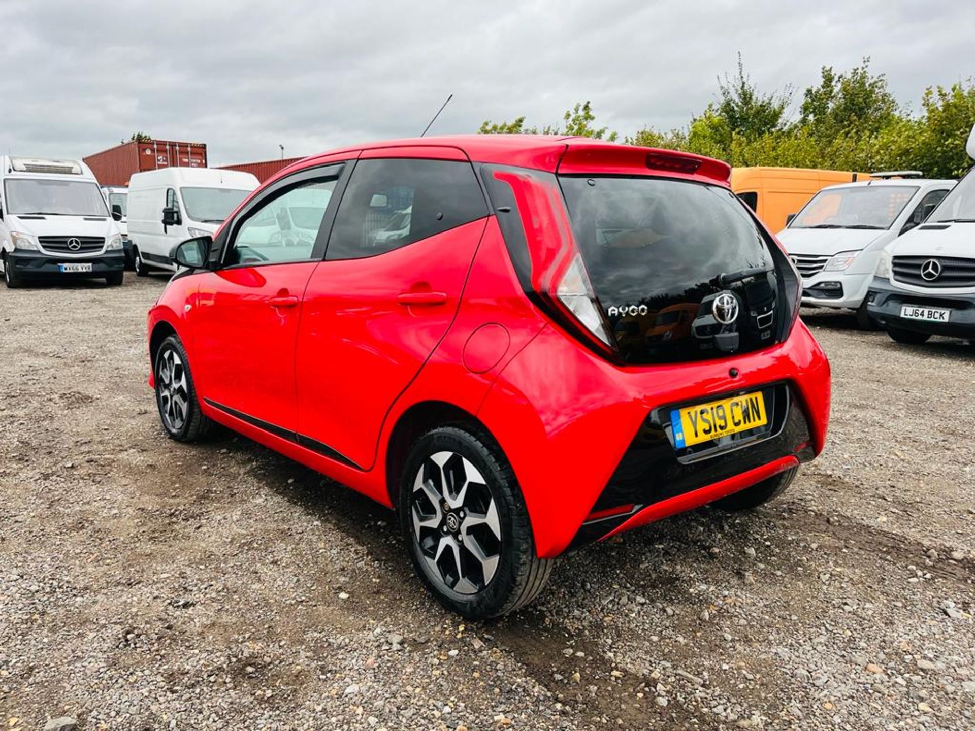 ** ON SALE ** Toyota Aygo X-Trend X-Shift 1.0 2019 "19 Reg" - Air Conditioning - Touch Screen - Image 5 of 26