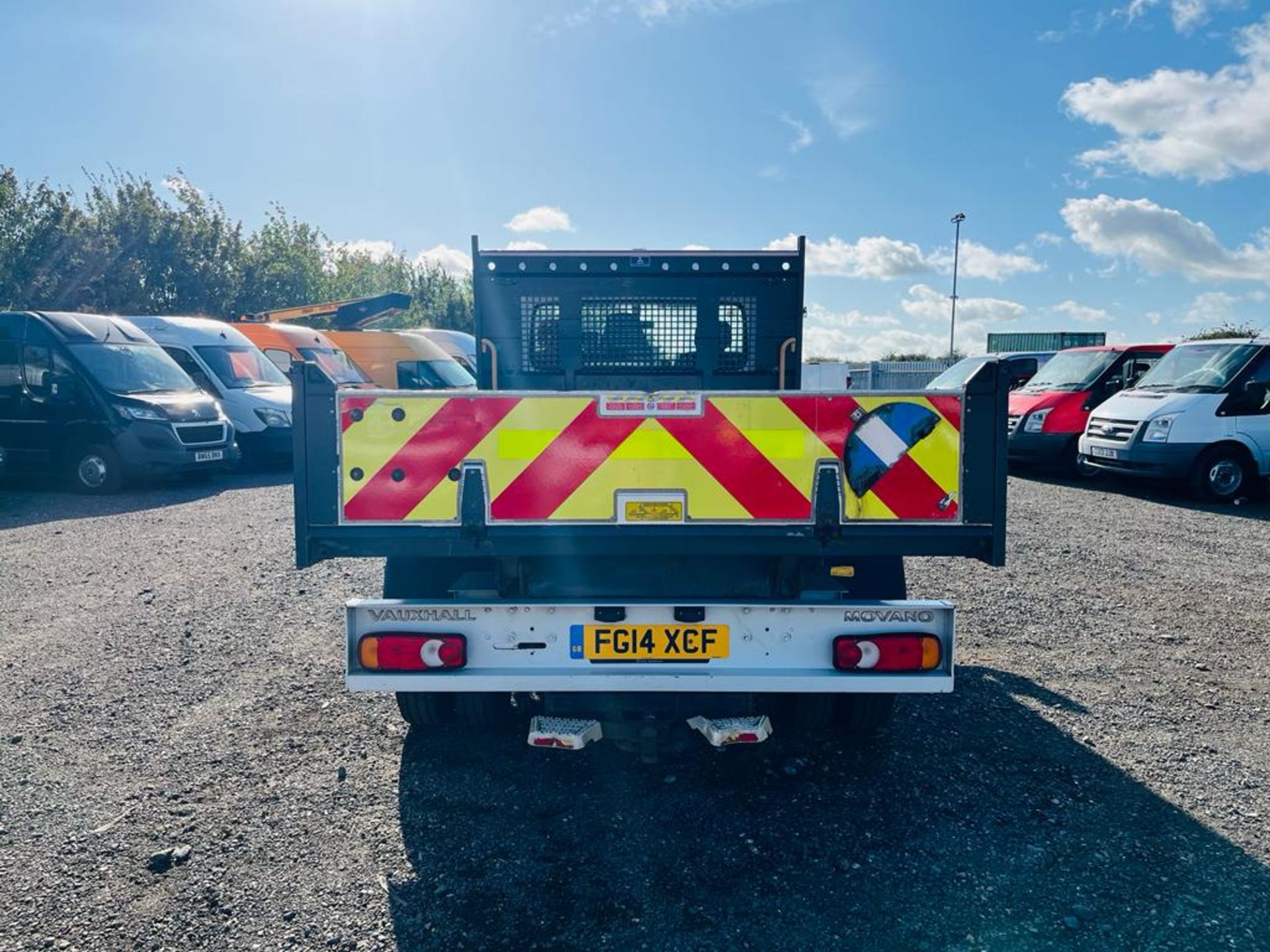 Vauxhall Movano R3500 2.3 CDTI 125 TRW RWD Tipper 2014 '14 Reg' Only 94,206 Miles - Image 10 of 30