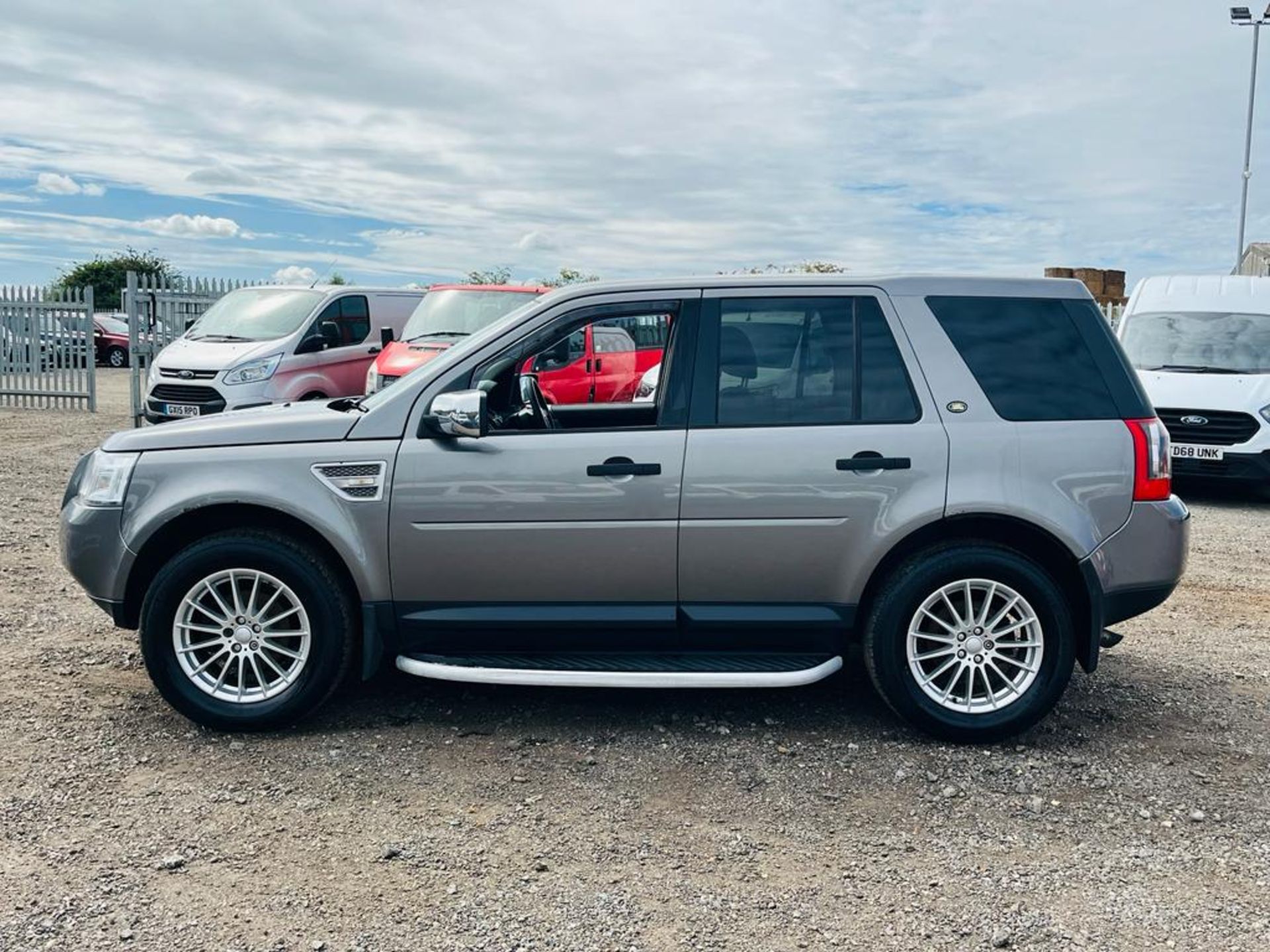 ** ON SALE ** Land Rover Freelander S 2.2 TD4 Commercial 2009 '09 Reg' A/C - No Vat - Image 4 of 26