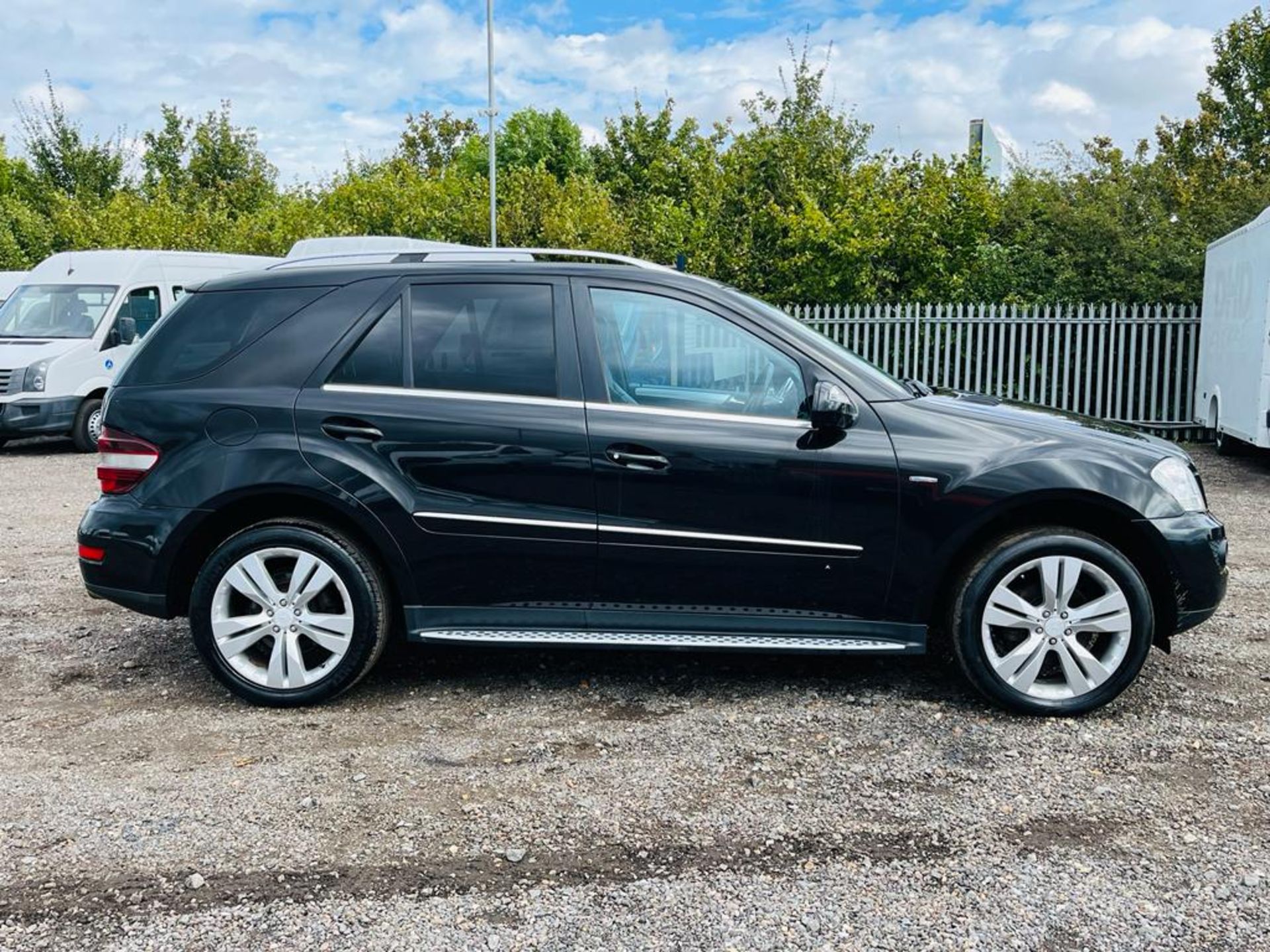 ** ON SALE ** Mercedes Benz ML300 3.0 CDI Sport Blue Efficiency Auto Tip-Tronic 2009 '59 Reg' - Image 9 of 24