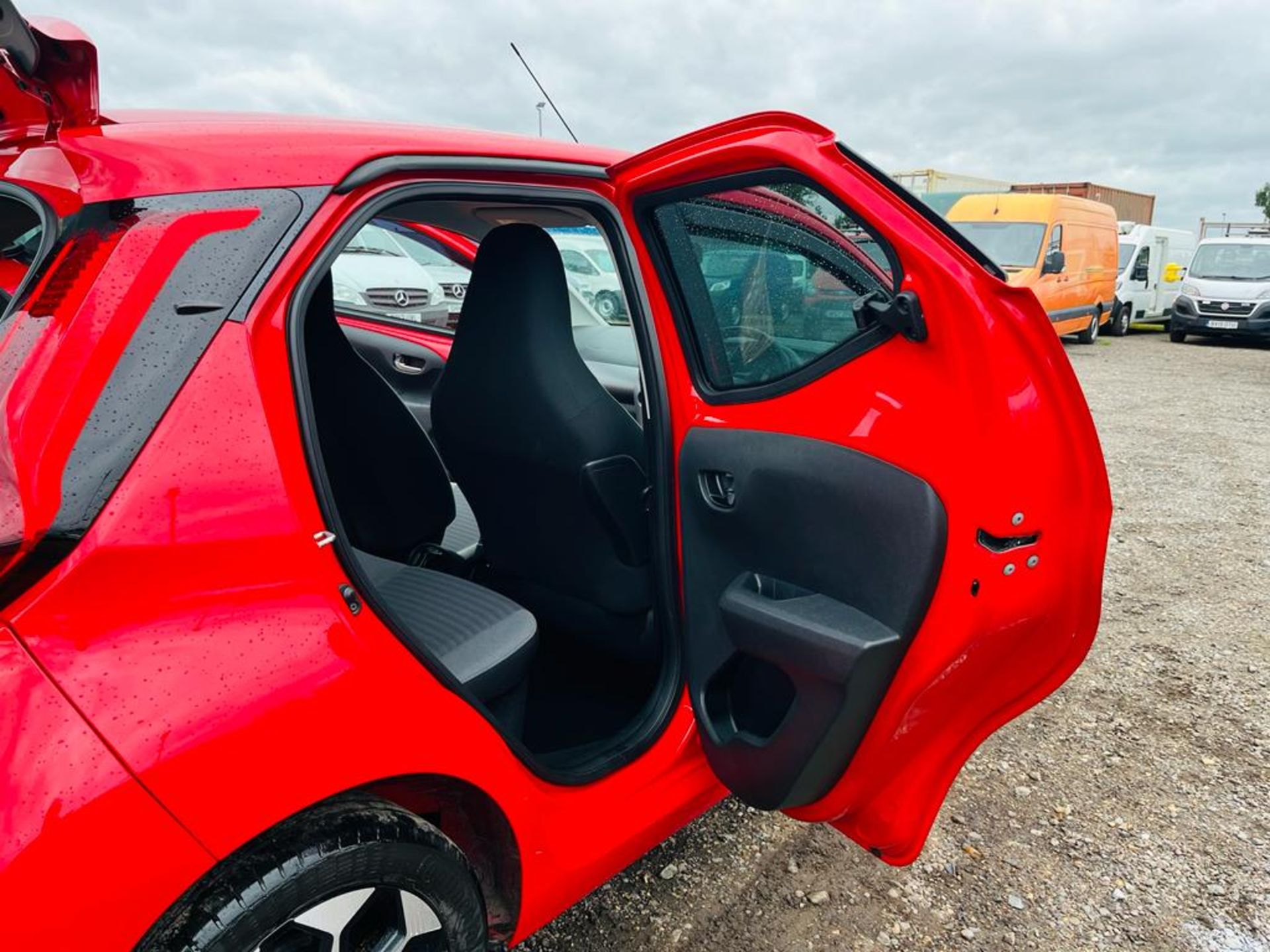 ** ON SALE ** Toyota Aygo X-Trend X-Shift 1.0 2019 "19 Reg" - Air Conditioning - Touch Screen - Image 21 of 26