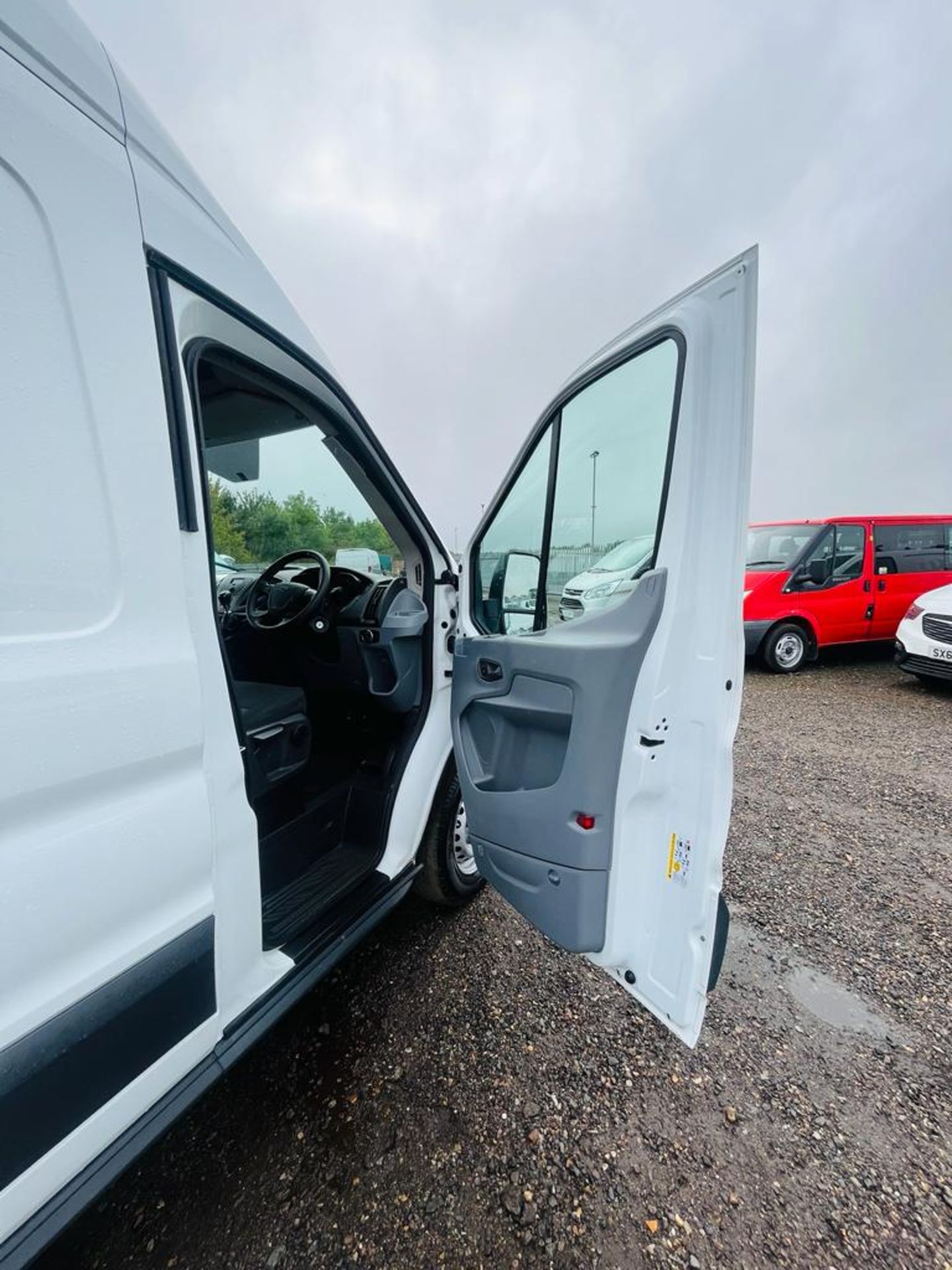 ** ON SALE ** Ford Transit 2.2 TDCI 125 RWD L3 H3 2016 '66 Reg' ULEZ Compliant - - Image 15 of 27