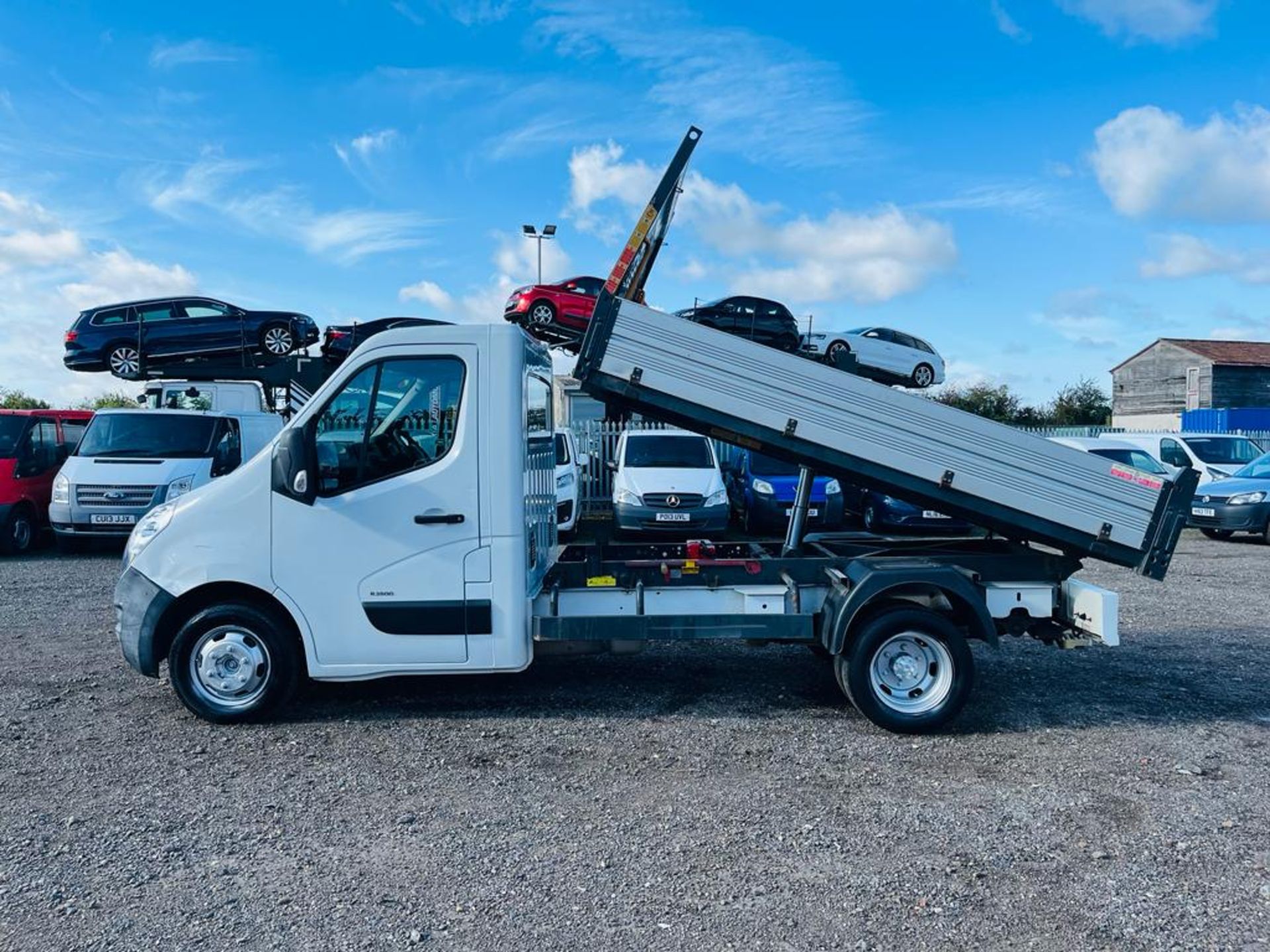 Vauxhall Movano R3500 2.3 CDTI 125 TRW RWD Tipper 2014 '14 Reg' Only 94,206 Miles - Image 7 of 30