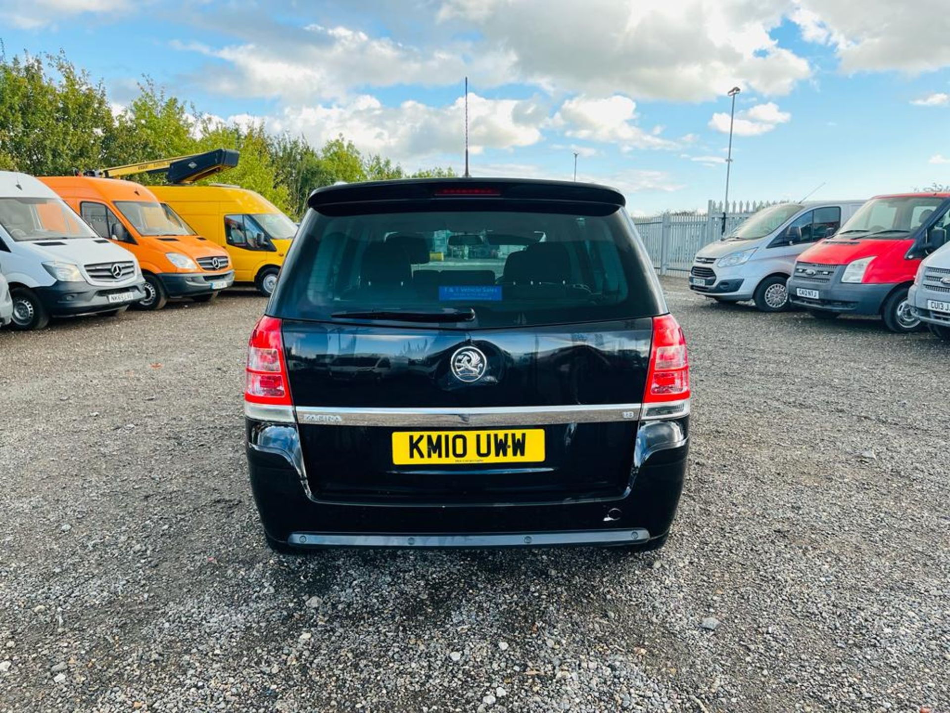 ** ON SALE ** Vauxhall Zafira SRI VVT 2010 "10 Reg" 1.8 - Air Conditioning - 7 Seats - No Vat - Image 6 of 29