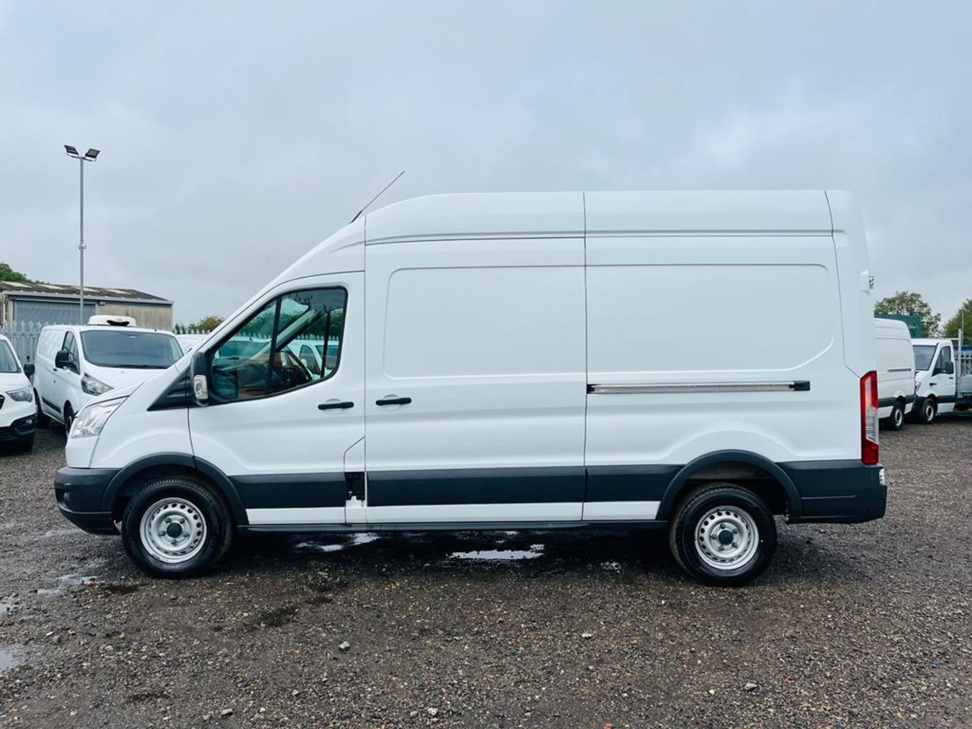 ** ON SALE ** Ford Transit 2.2 TDCI 125 RWD L3 H3 2016 '66 Reg' ULEZ Compliant - - Image 4 of 27