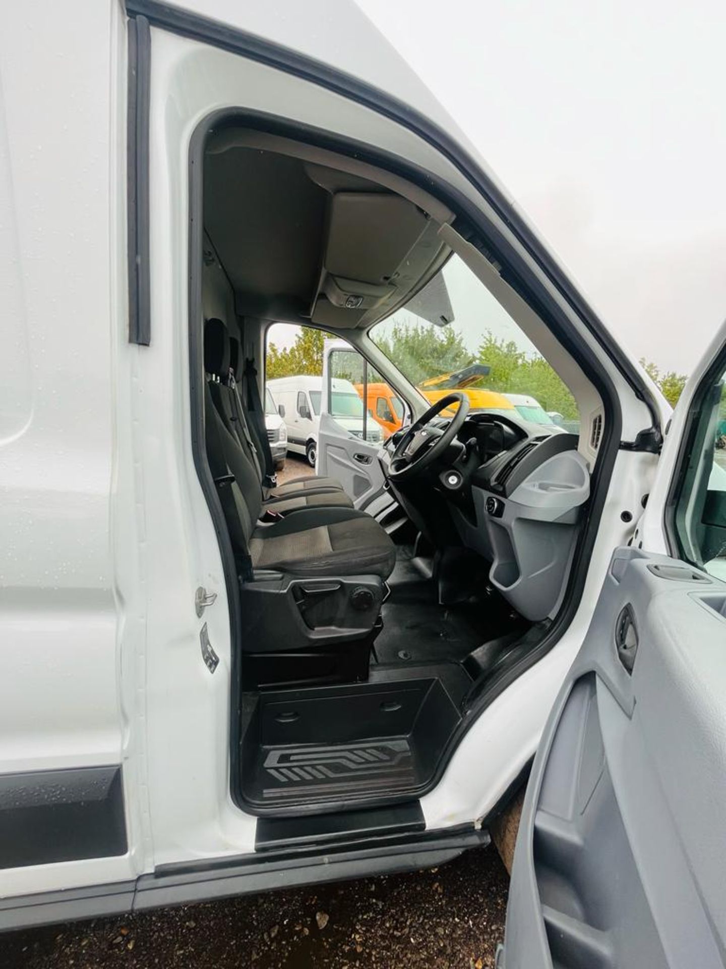 ** ON SALE ** Ford Transit 2.2 TDCI 125 RWD L3 H3 2016 '66 Reg' ULEZ Compliant - - Image 16 of 27