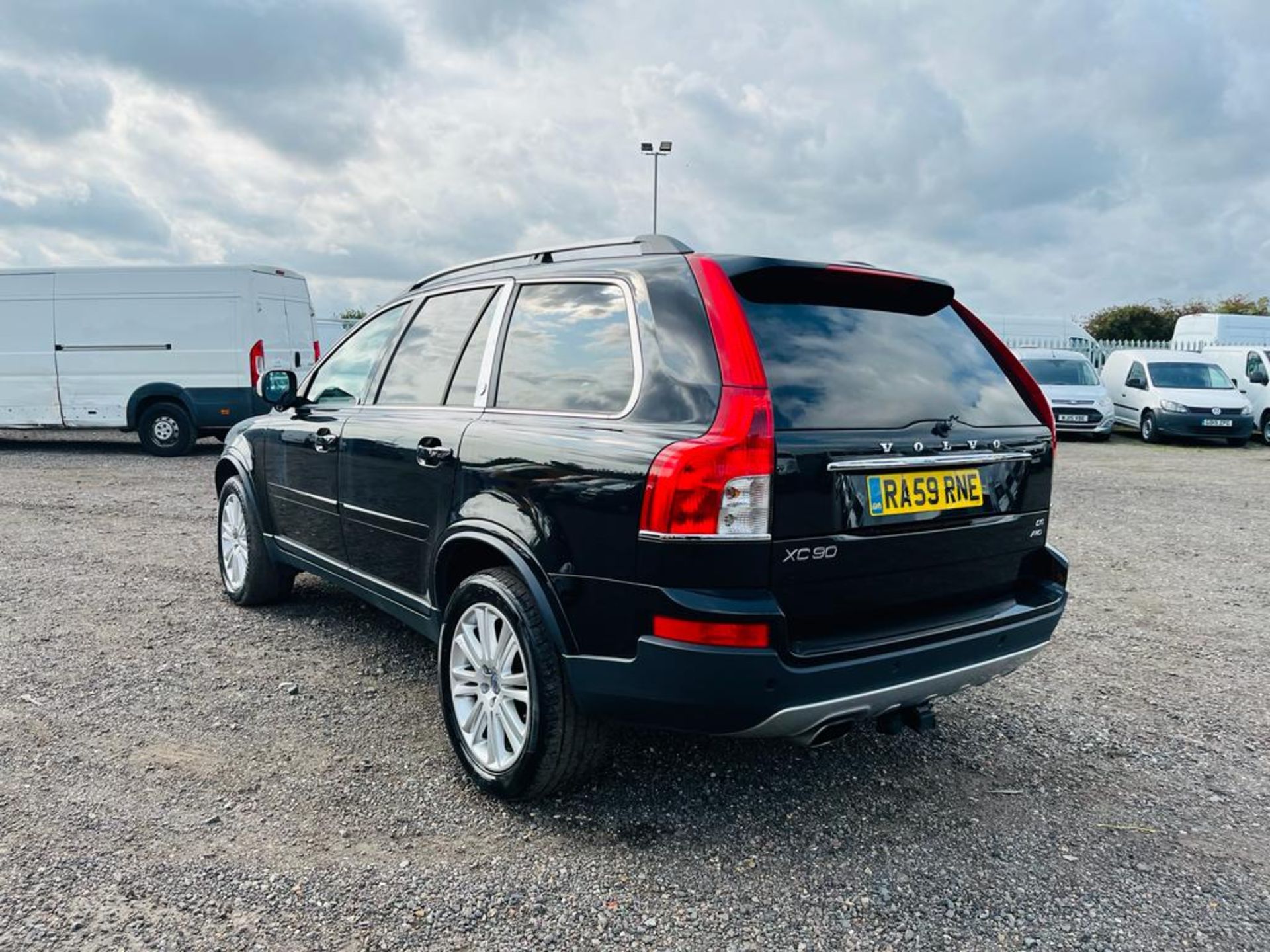 ** ON SALE ** Volvo XC90 2.4 D5 185 Executive G/T Estate 2009 '59 plate' - Climate Control - No Vat - Image 9 of 30