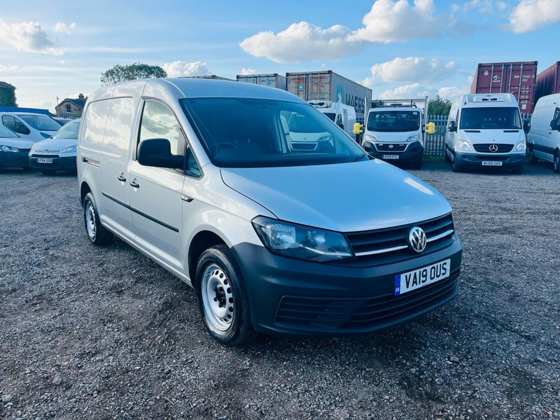 ** ON SALE ** Volkswagen Caddy Maxi C20 2.0 TDI 102 BMT Startline Automatic 2019 '19 Reg' - A/C