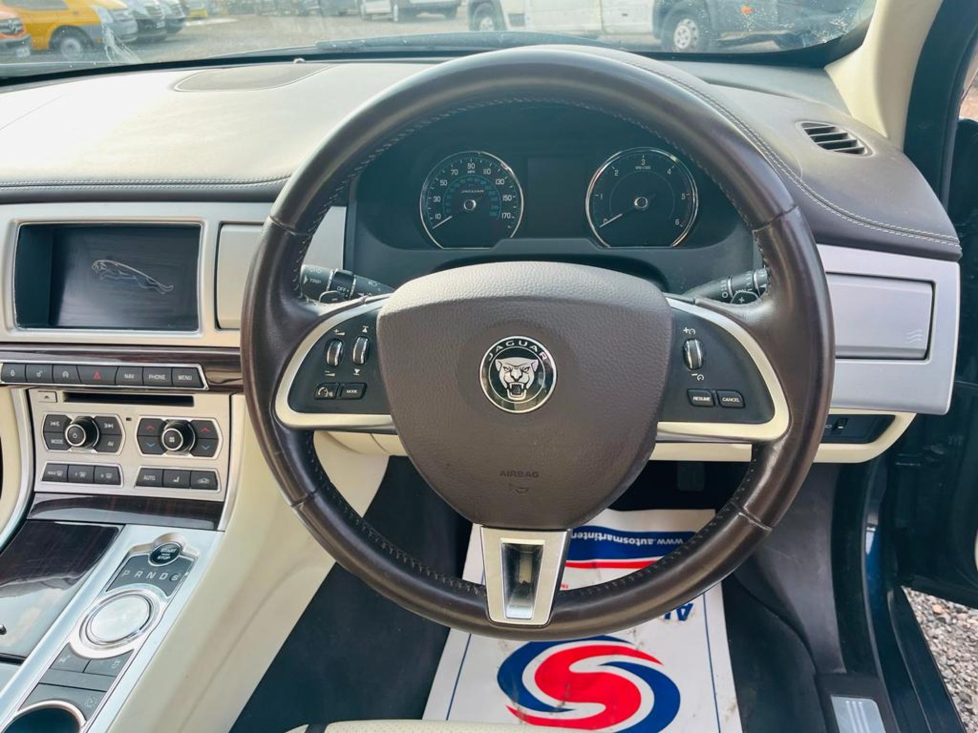 ** ON SALE ** Jaguar XF 2.2 D 200 Portfolio Saloon 2015 '15 Reg' - A/C - Sat Nav - Parking Sensors - Image 21 of 30