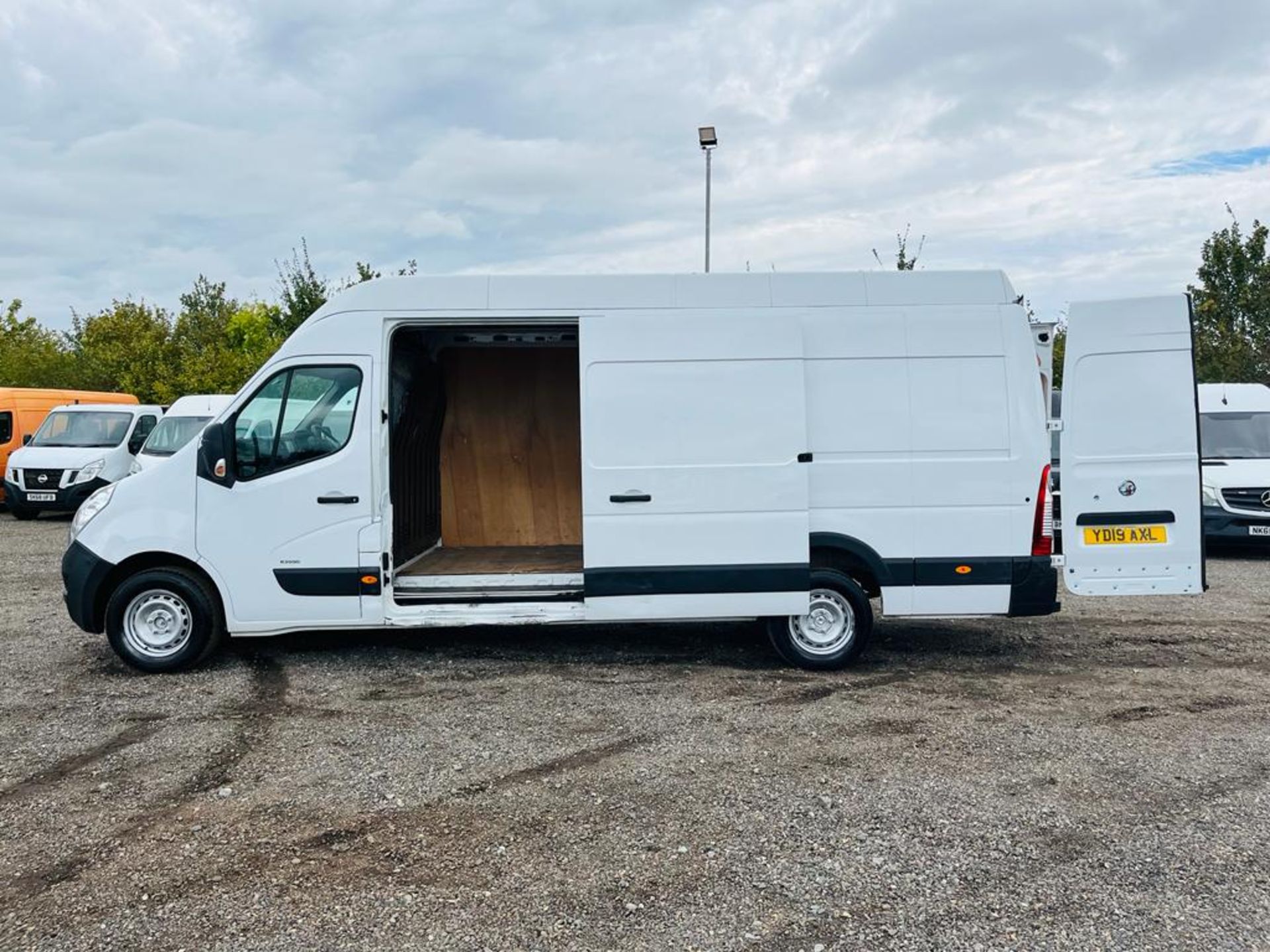 ** ON SALE **Vauxhall Movano 35 RWD 2.3 CDTI BiTurbo H3 L4 Van 2019 '19 Reg' - Extra Long Wheel Base - Image 5 of 27