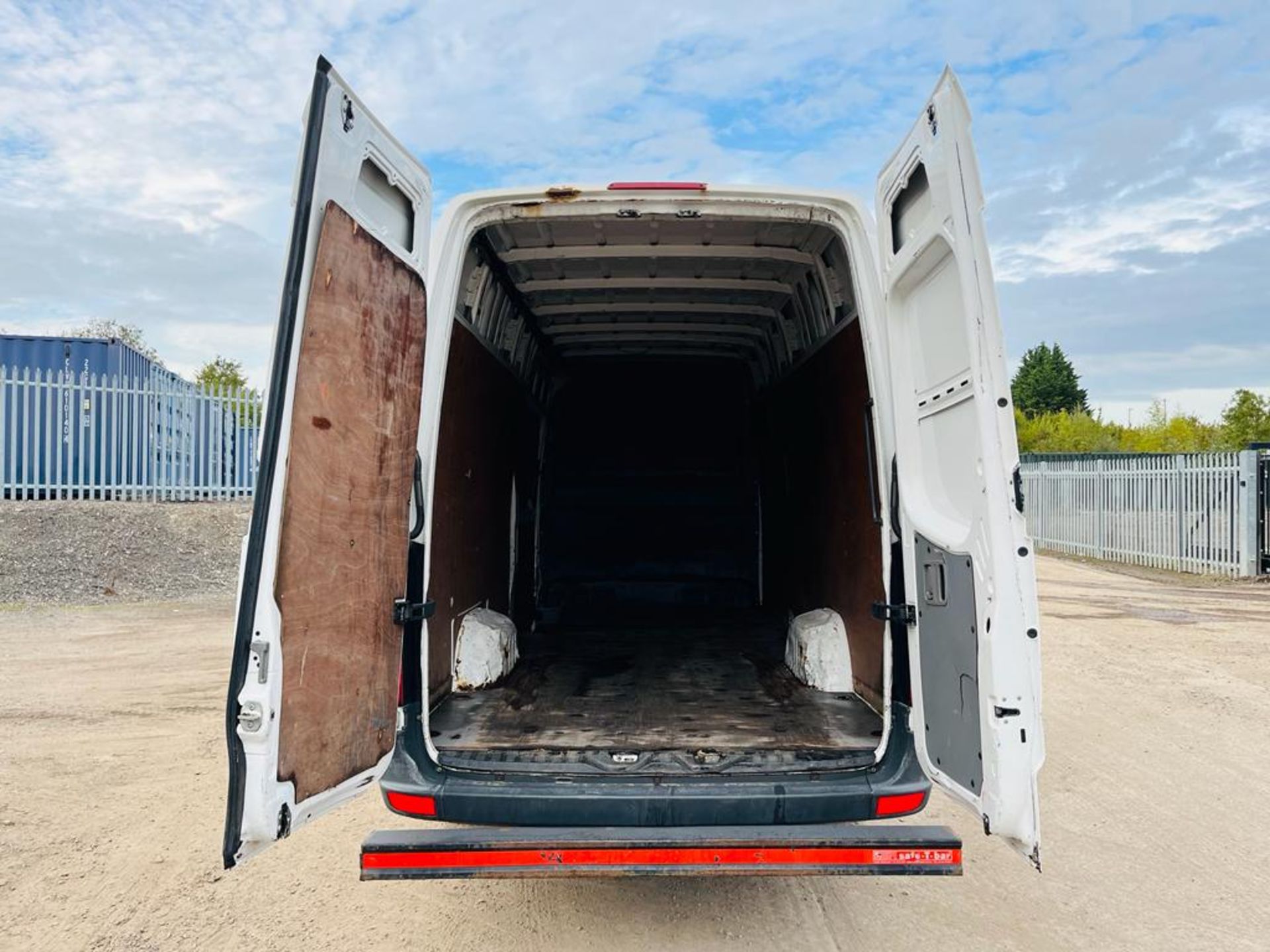 Volkswagen Crafter 35 2.0 TDI 109 LWB High Roof 2017 '17 Reg' - Panel Van - Bluetooth Handsfree - Image 10 of 27