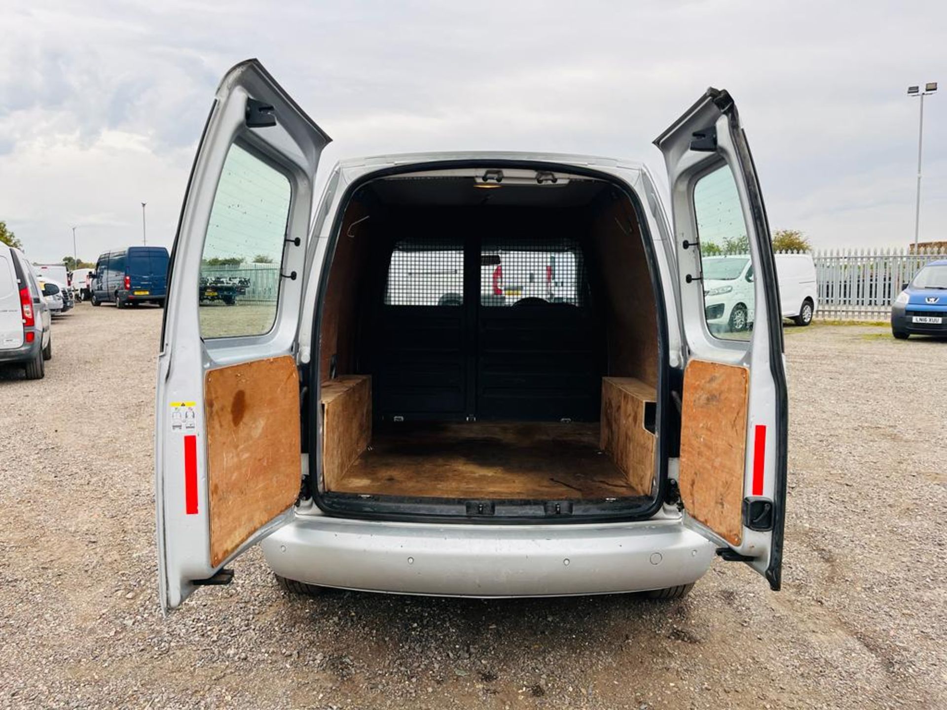 Volkswagon Caddy C20 1.6 TDI 102 Trendline Van 2015 '15 Reg' - Panel Van - Image 5 of 27