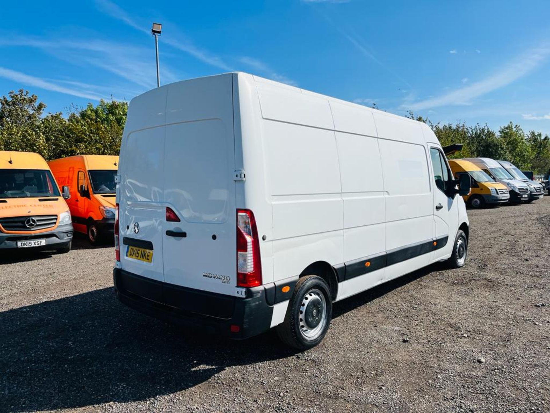 ** ON SALE ** Vauxhall Movano 3500 FWD 2.3 CDTI 16V 125 L3 H2 2015 '15 Reg' A/C- Parking Sensors - Image 12 of 27