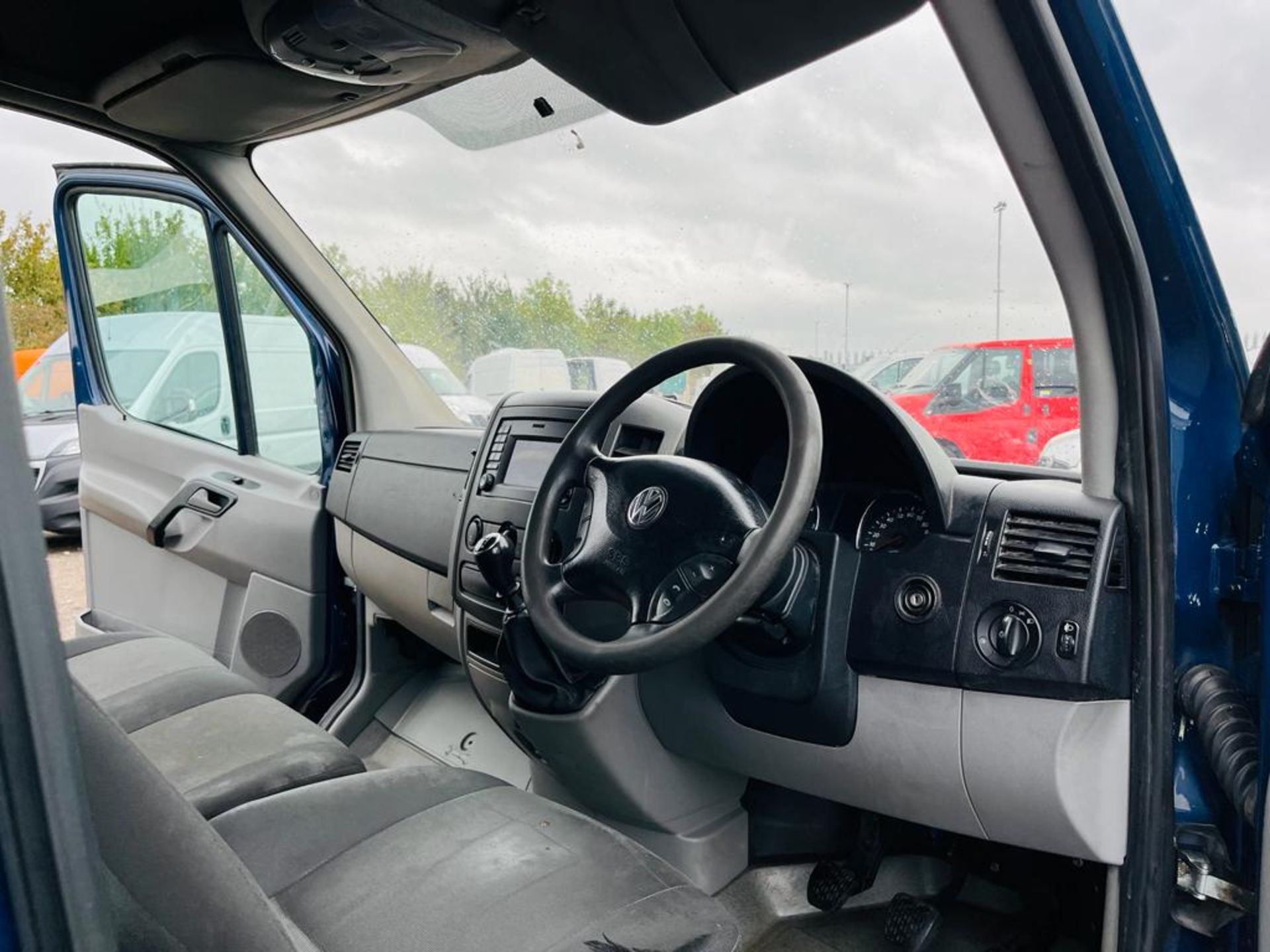 ** ON SALE ** Volkswagen Crafter 35 2.0 TDI 136 LWB High Roof 2016 '16 Reg' - Bluetooth Handsfree - Image 14 of 23