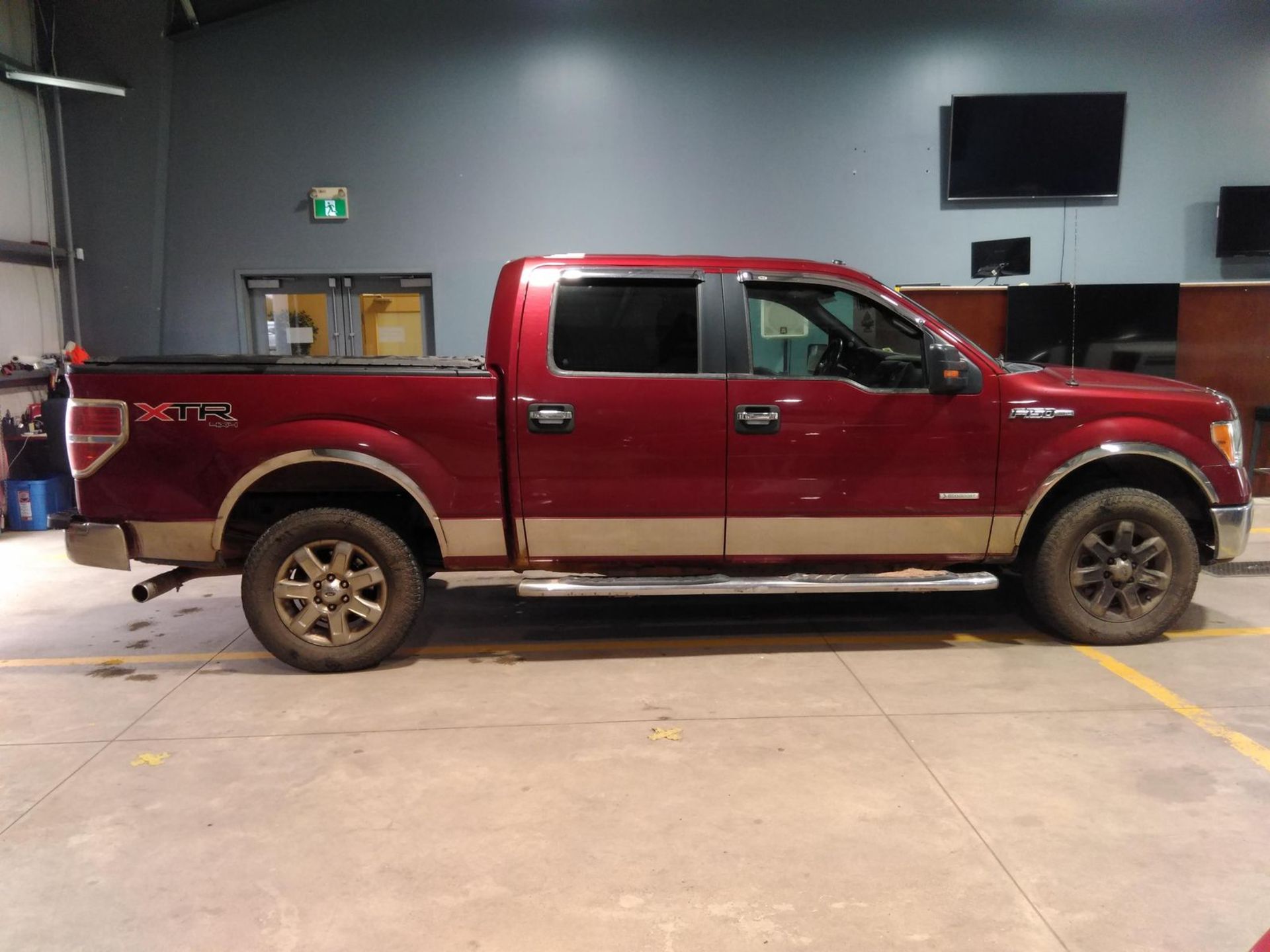 ** ON SALE ** Ford F-150 3.5L V6 XLT XTR Super Crew '2014 Year' Fresh Import - A/C - 4WD - Image 4 of 10