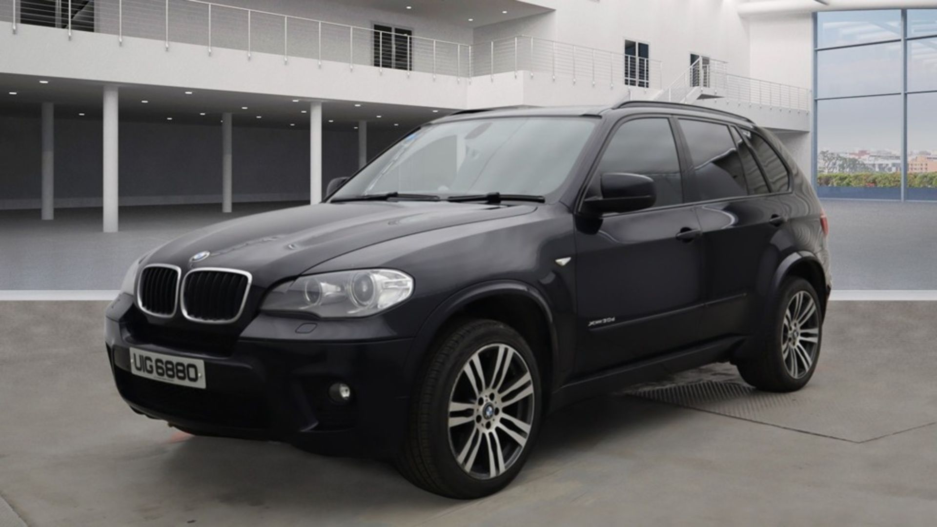 ** ON SALE ** BMW X5 3.0 XDRIVE 30D M Sport StationWagon - 2013 '13 Reg' - Parking Sensors - A/C - Image 2 of 9