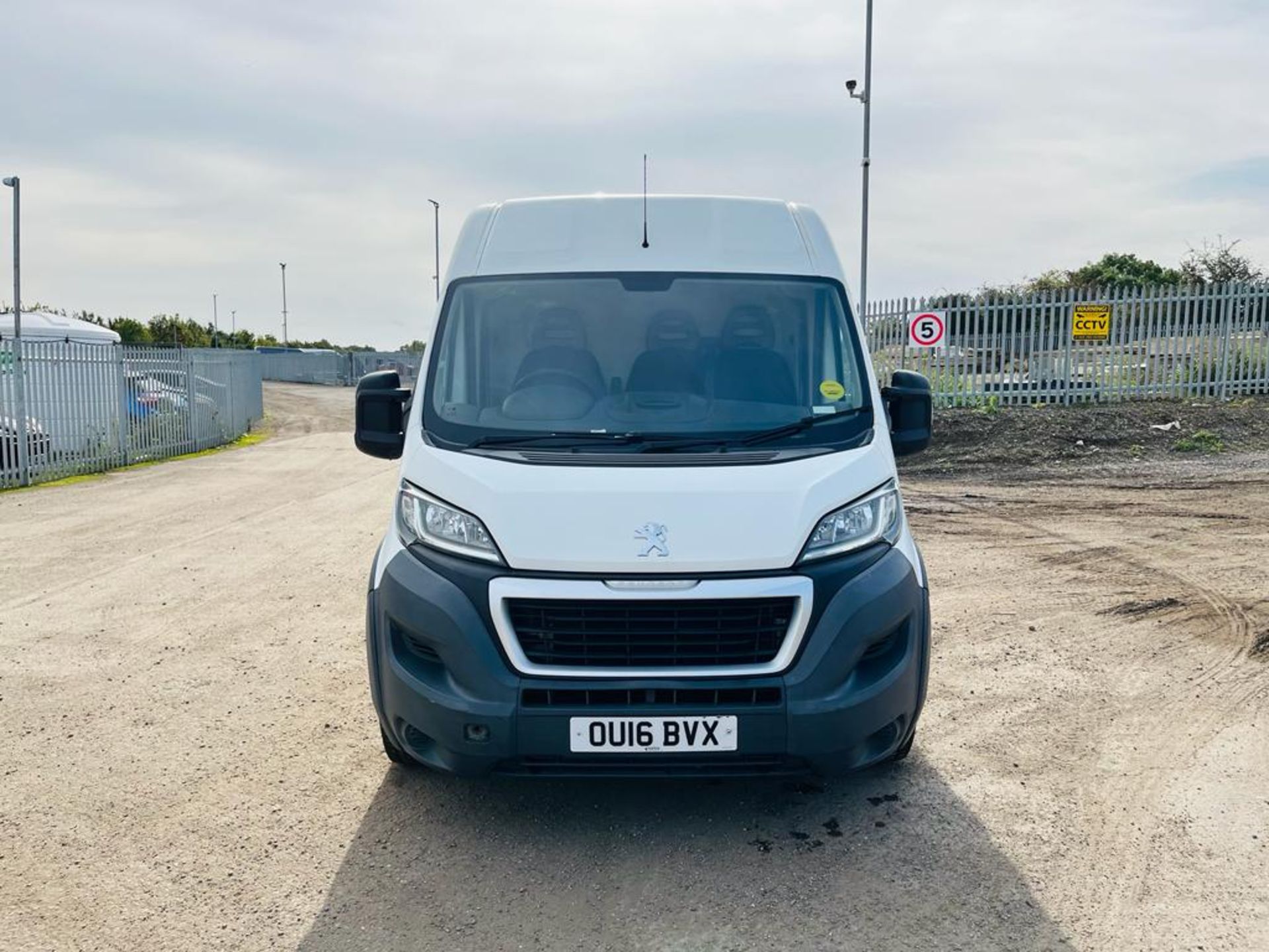 Peugeot Boxer 435 2.2 HDI L4 Professional 2016 '16 Reg' - Extra Long Wheel Base - - Image 2 of 21