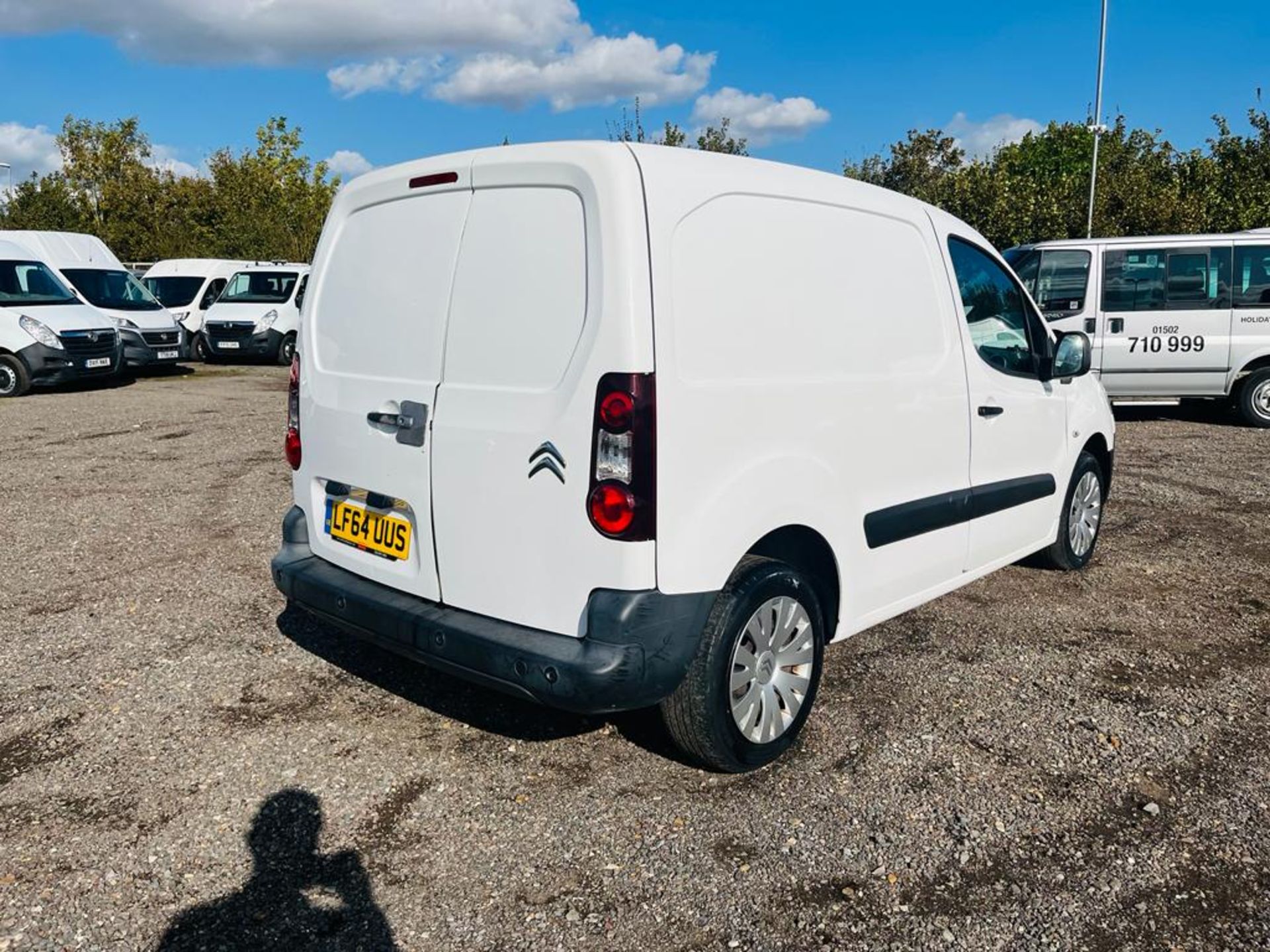 ** ON SALE ** Citroen Berlingo L1 1.6 HDI 75 Van 2014 '64 Reg' - A/C - Parking Sensors - No Vat - Image 4 of 26