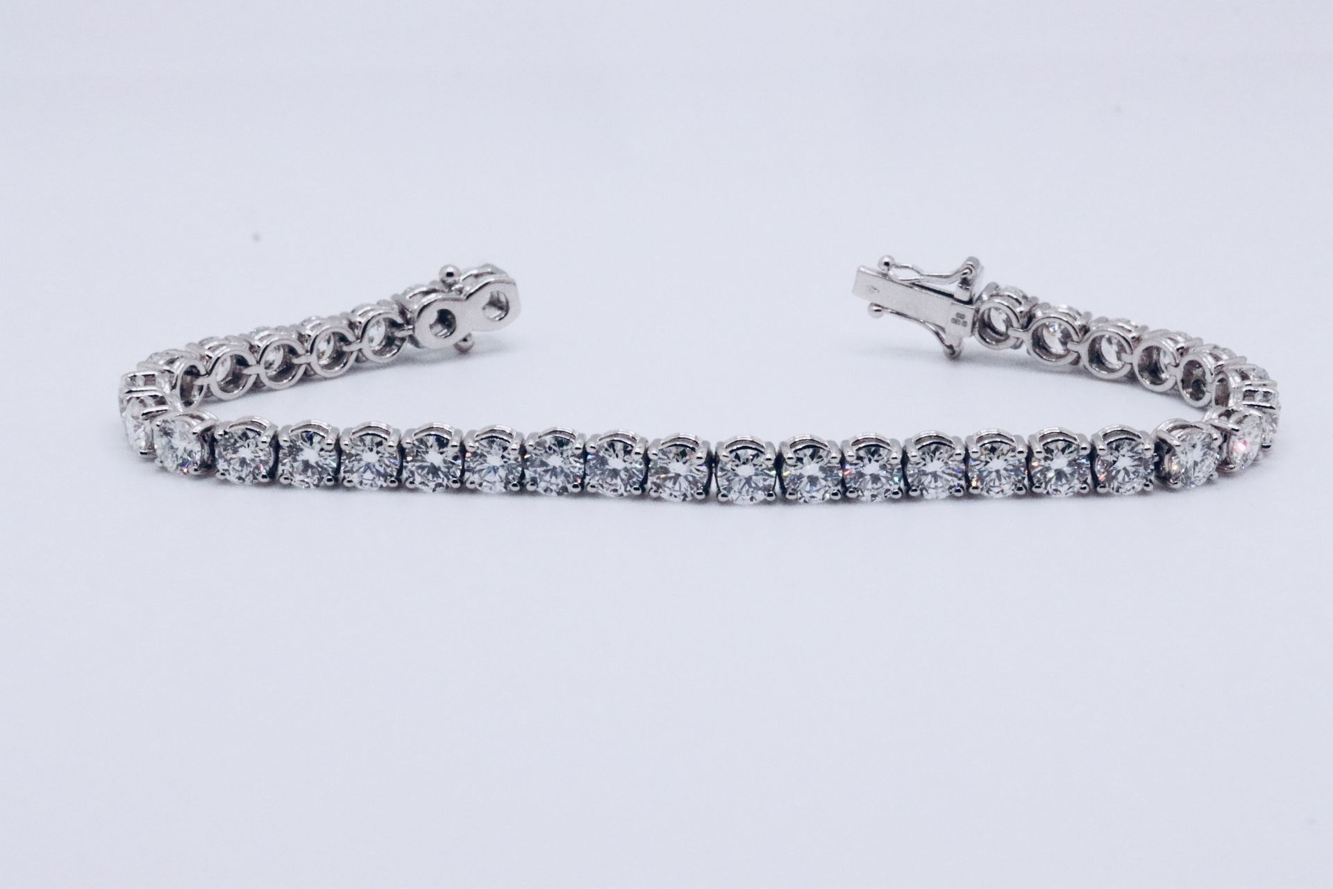 Round Brilliant Cut 14 Carat Diamond Tennis Bracelet D Colour VVS Clarity - 18Kt White Gold - IGI - Bild 29 aus 36