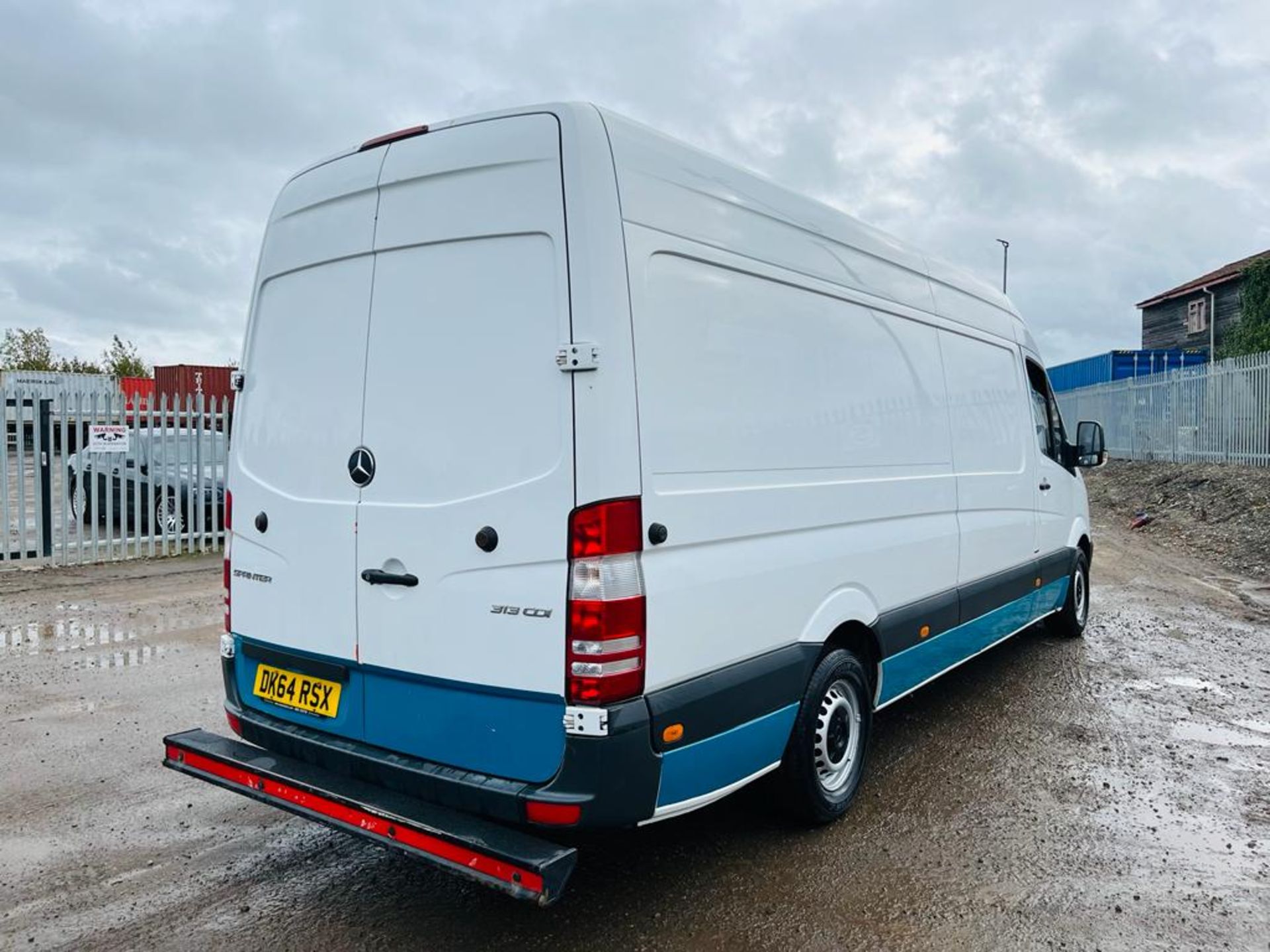 Mercedes-Benz Sprinter 313 2.1 CDI 3.5T LWB H/R 2014 '64 Reg' - Parking Sensors - Bluetooth Media - Image 13 of 27