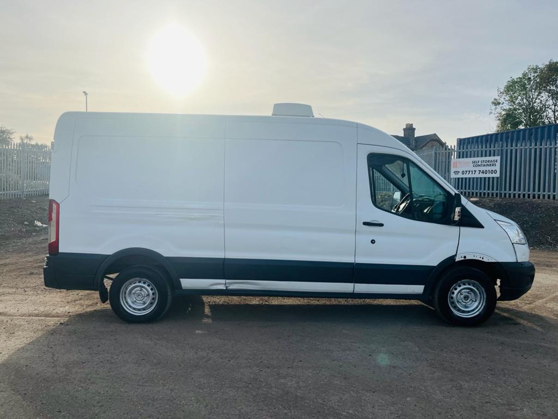 ** ON SALE ** Ford Transit 350 RWD 2.2 TDCI 125 LWB M/R 2015 (65 Reg) Fridge/Freezer - Image 4 of 26