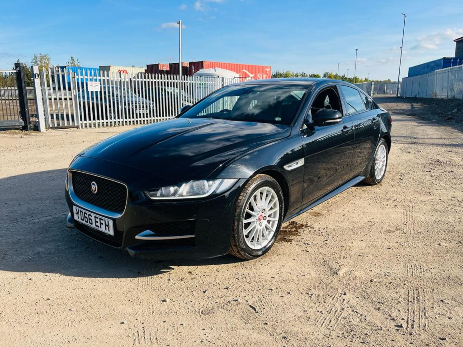 ** ON SALE ** Jaguar XE 2.0 D 160 R Sport Saloon 2016 (66 Reg) - No Vat - A/C - Sat Nav - Image 3 of 31