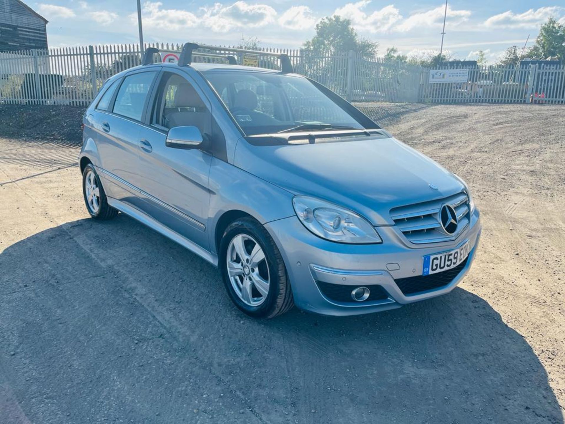 ** ON SALE ** Mercedes-Benz B180 2.0 CDI SE Hatchback 2009 '59 Reg' - A/C - Bluetooth Handsfree