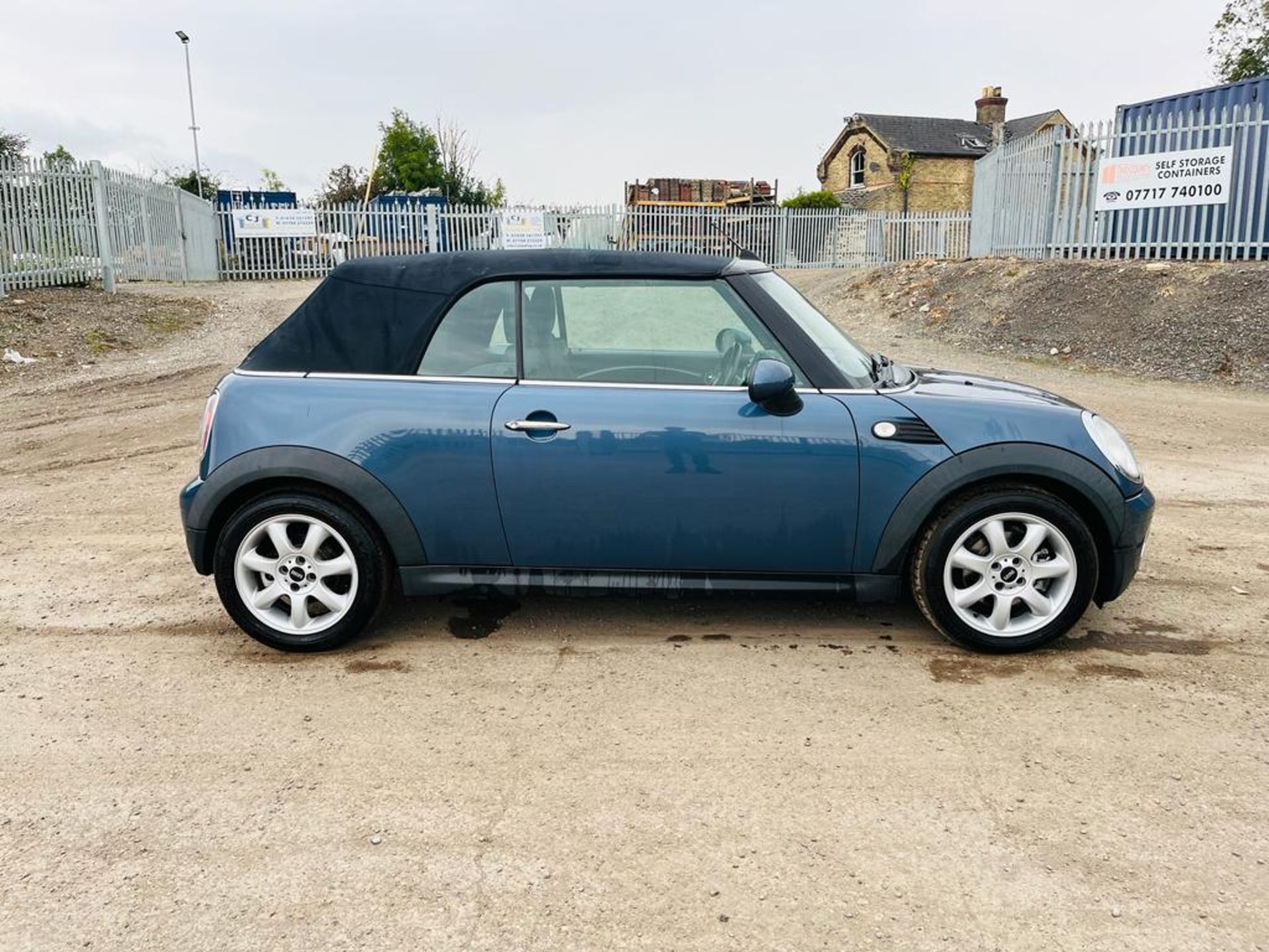 ** ON SALE ** Mini Cooper 1.6 Convertible 2010 '10 Reg' - No vat - A/C - Bluetooth Handsfree - Image 3 of 27