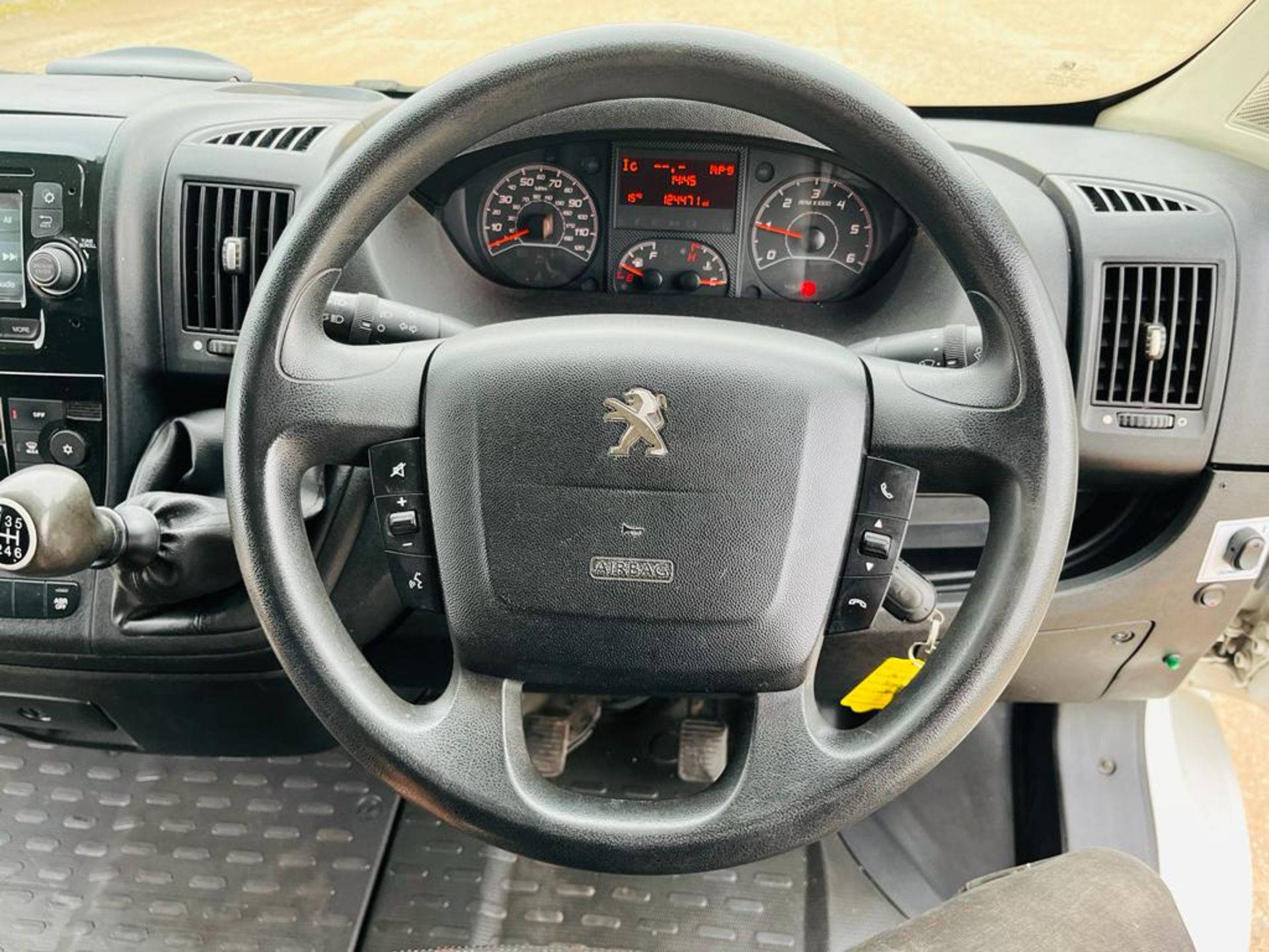 ** ON SALE ** Peugeot Boxer 335 2.0 BLUEHDI 130 L3 PLUS Luton 2017 '17 Reg' - SatNav ULEZ Compliant - Image 17 of 24