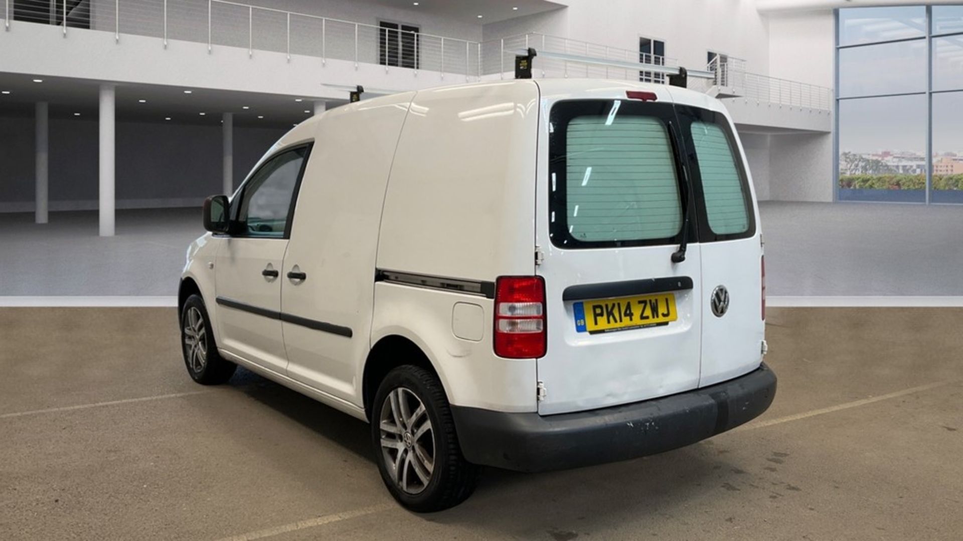 ** ON SALE ** Volkswagen Caddy C20 1.6 TDI 75 STARTLINE 2014 '14 Reg' - No Vat - bluetooth - Image 3 of 9