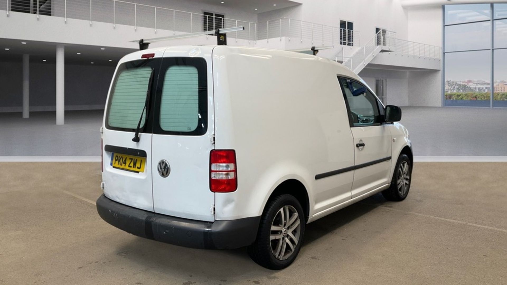 ** ON SALE ** Volkswagen Caddy C20 1.6 TDI 75 STARTLINE 2014 '14 Reg' - No Vat - bluetooth - Image 6 of 9