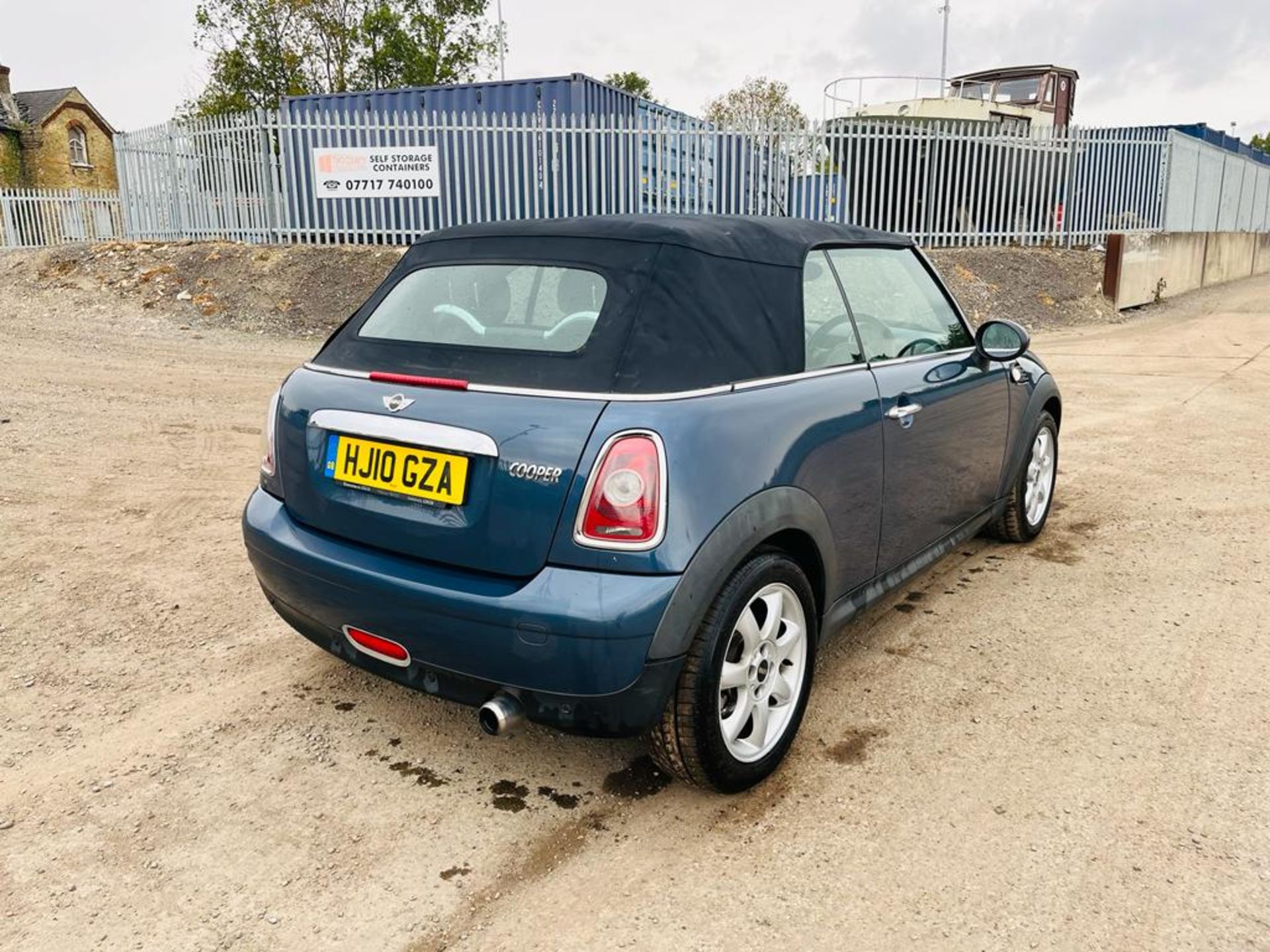 ** ON SALE ** Mini Cooper 1.6 Convertible 2010 '10 Reg' - No vat - A/C - Bluetooth Handsfree - Image 5 of 27