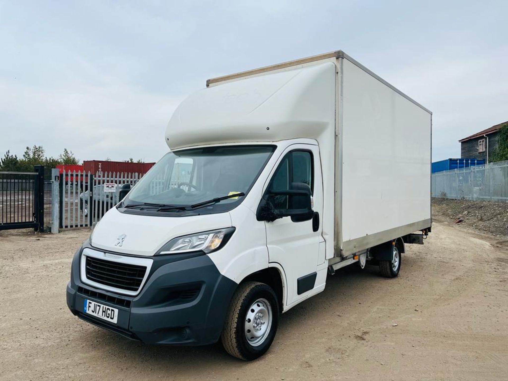 ** ON SALE ** Peugeot Boxer 335 2.0 BLUEHDI 130 L3 PLUS Luton 2017 '17 Reg' - SatNav ULEZ Compliant - Image 3 of 24