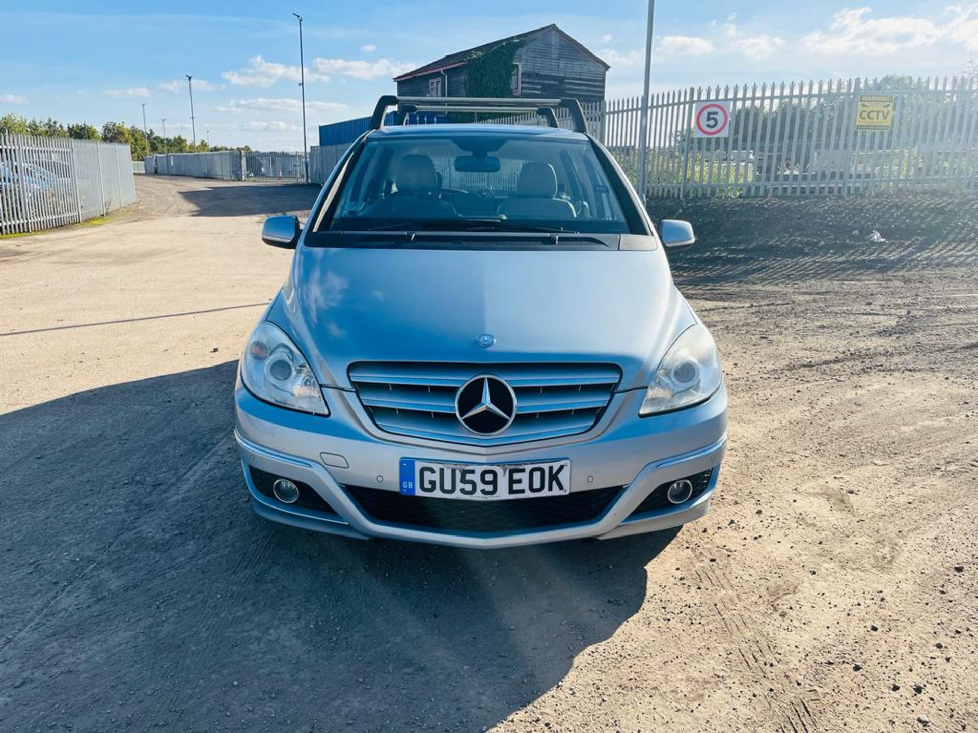 ** ON SALE ** Mercedes-Benz B180 2.0 CDI SE Hatchback 2009 '59 Reg' - A/C - Bluetooth Handsfree - Image 2 of 35