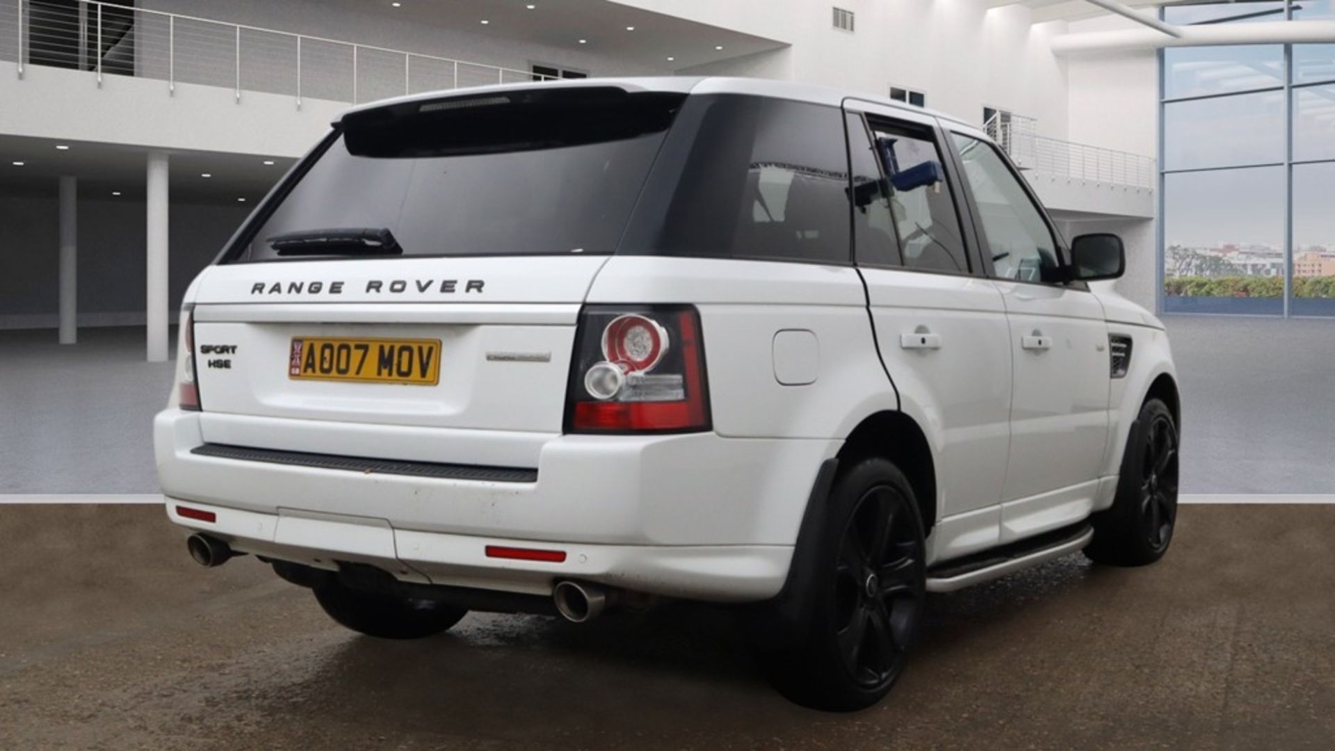 ** ON SALE ** Land Rover Range Rover Sport 3.0 SDV6 HSE BLACK EDITION StationWagon '2013 Year' - Image 4 of 9