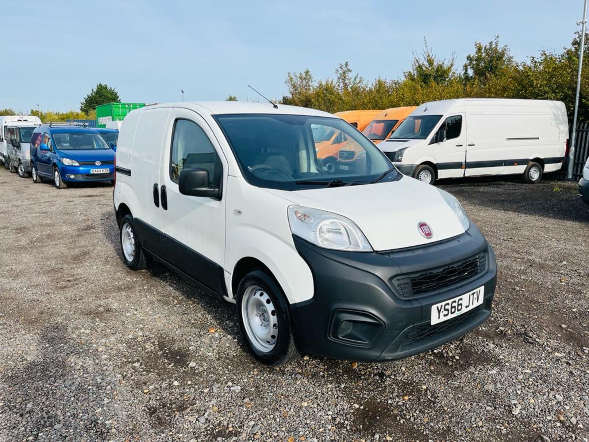 ** ON SALE ** Fiat Fiorino Combi 1.3 Multijet 80 Active CrewCab 2016 (66 Reg)- Bluetooth