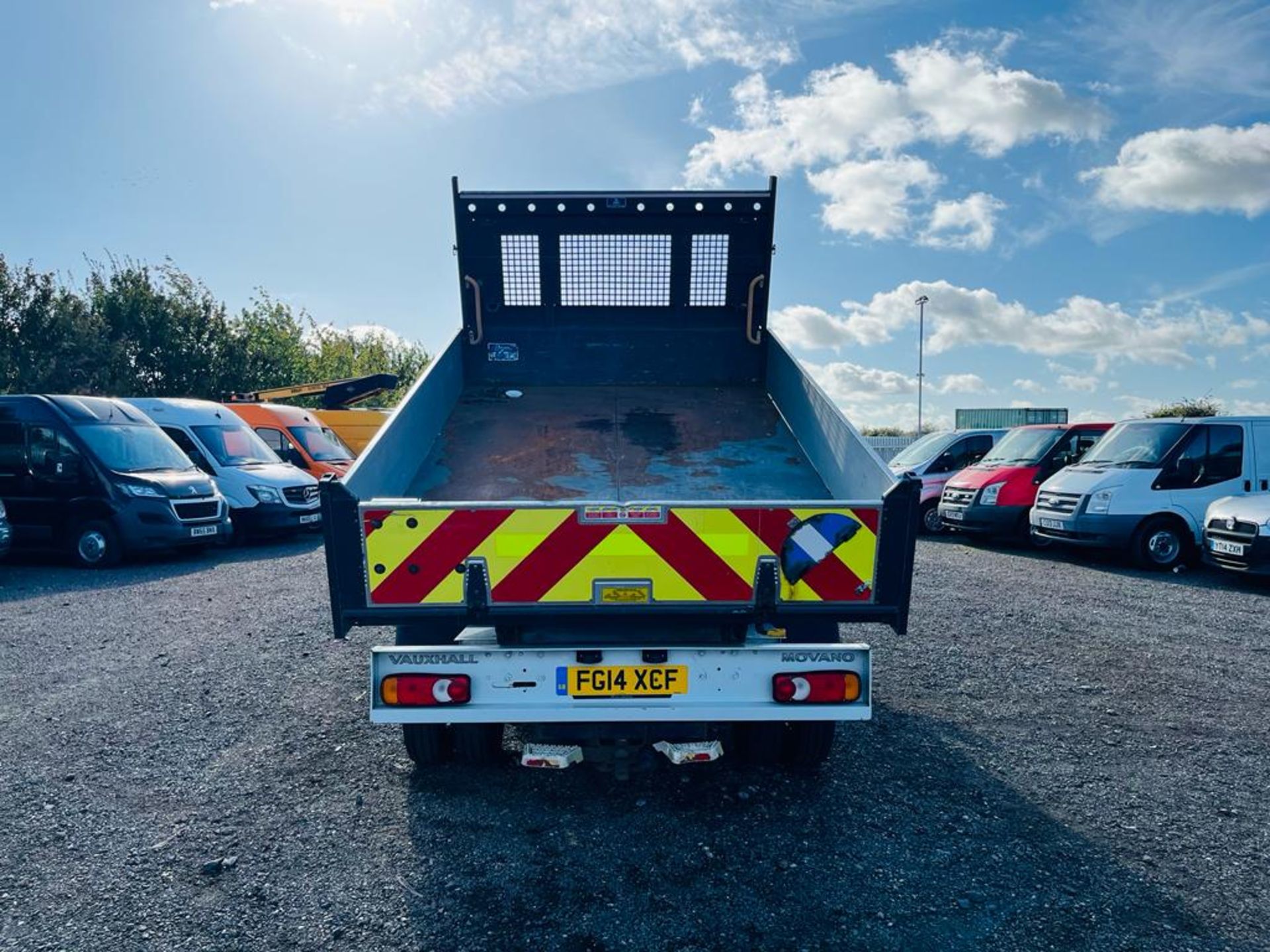 ** ON SALE ** Vauxhall Movano R3500 2.3 CDTI 125 TRW RWD Tipper 2014 '14 Reg' Only 94,206 Miles - Image 10 of 30