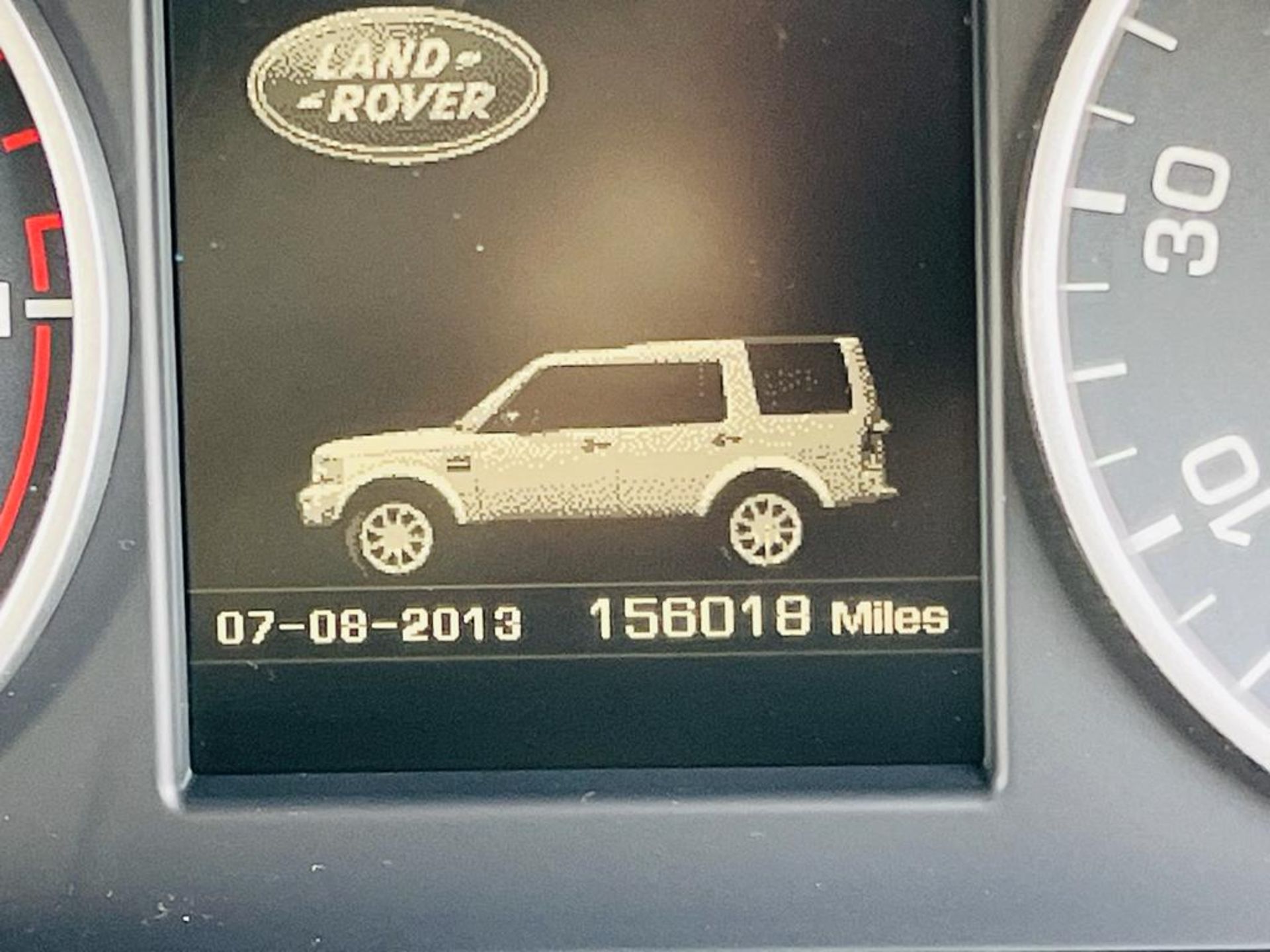Land Rover Discovery 4 3.0 SDV6 XS CommandShift 2014 '14 Reg' Sat Nav - A/C - 4WD - Commercial - Image 31 of 31