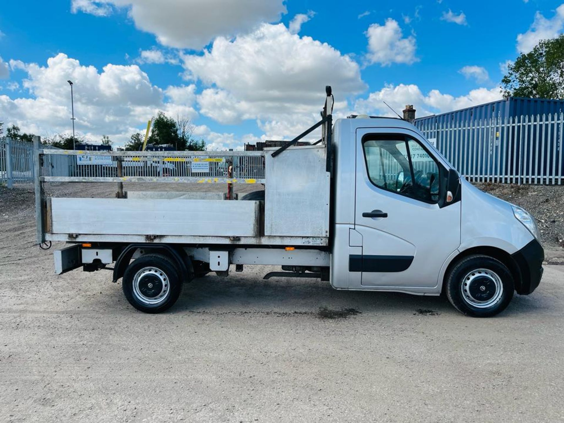 ** ON SALE ** Vauxhall Movano F3500 2.3 CDTI L2 Dropside 2016 '16 Reg' Bluetooth Pack - Image 3 of 21