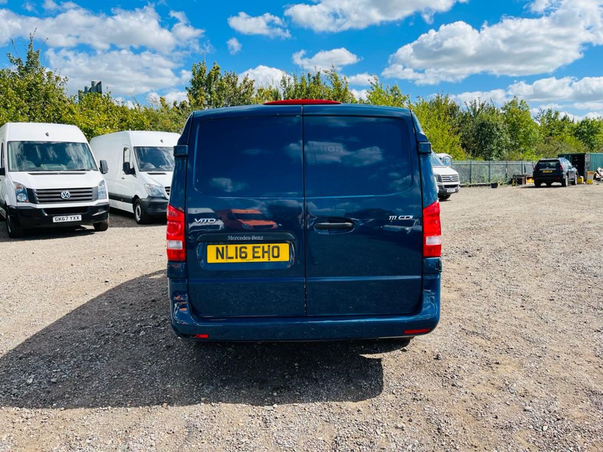 ** ON SALE ** Mercedes Benz Vito 1.6 111 CDI Long Fridge / Freezer 2016 '16 Reg' - Sat Nav - Image 6 of 24